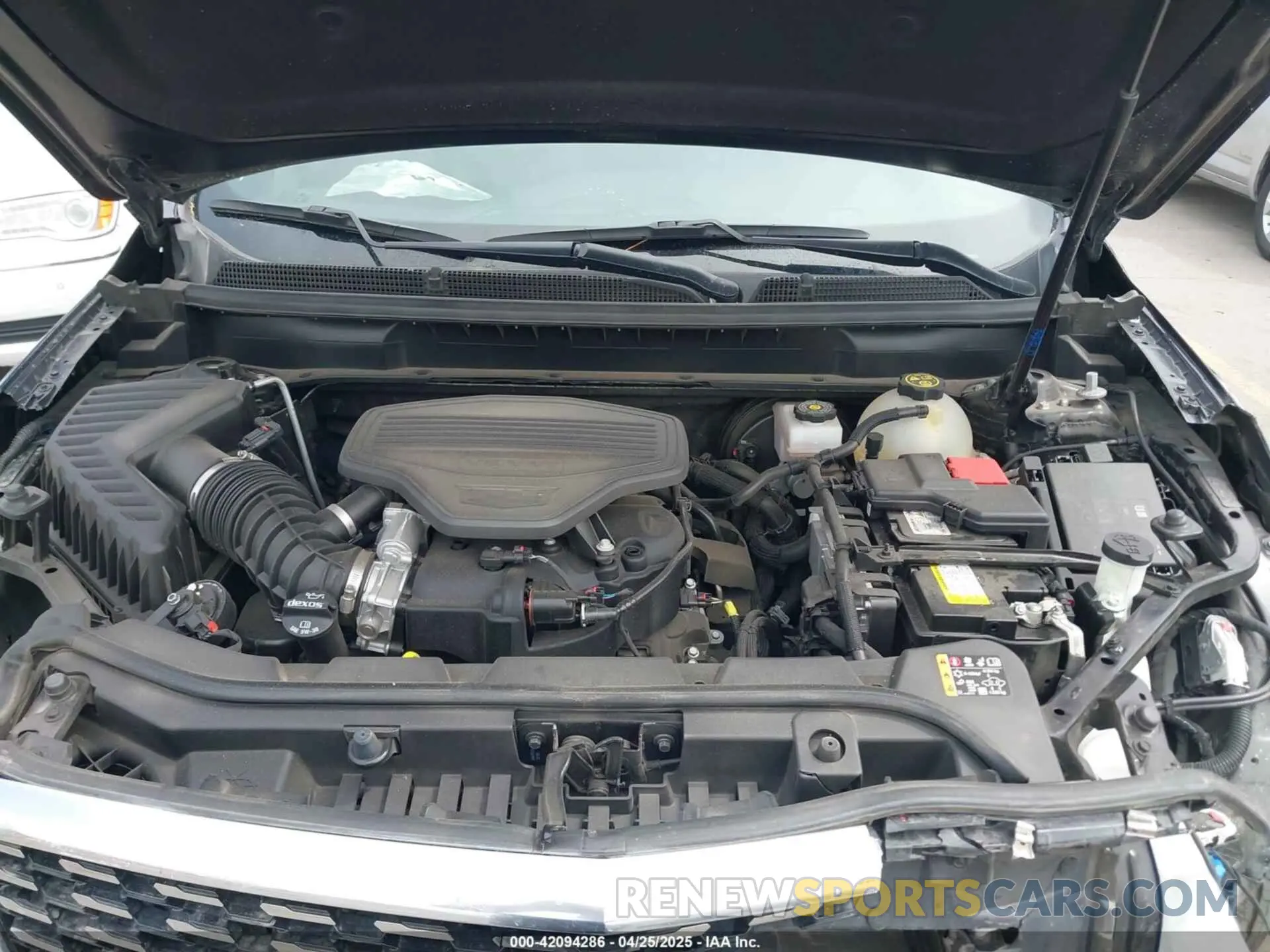 10 fotografías del automóvil dañado 1GYKNDRS2PZ207186 CADILLAC XT5 2023
