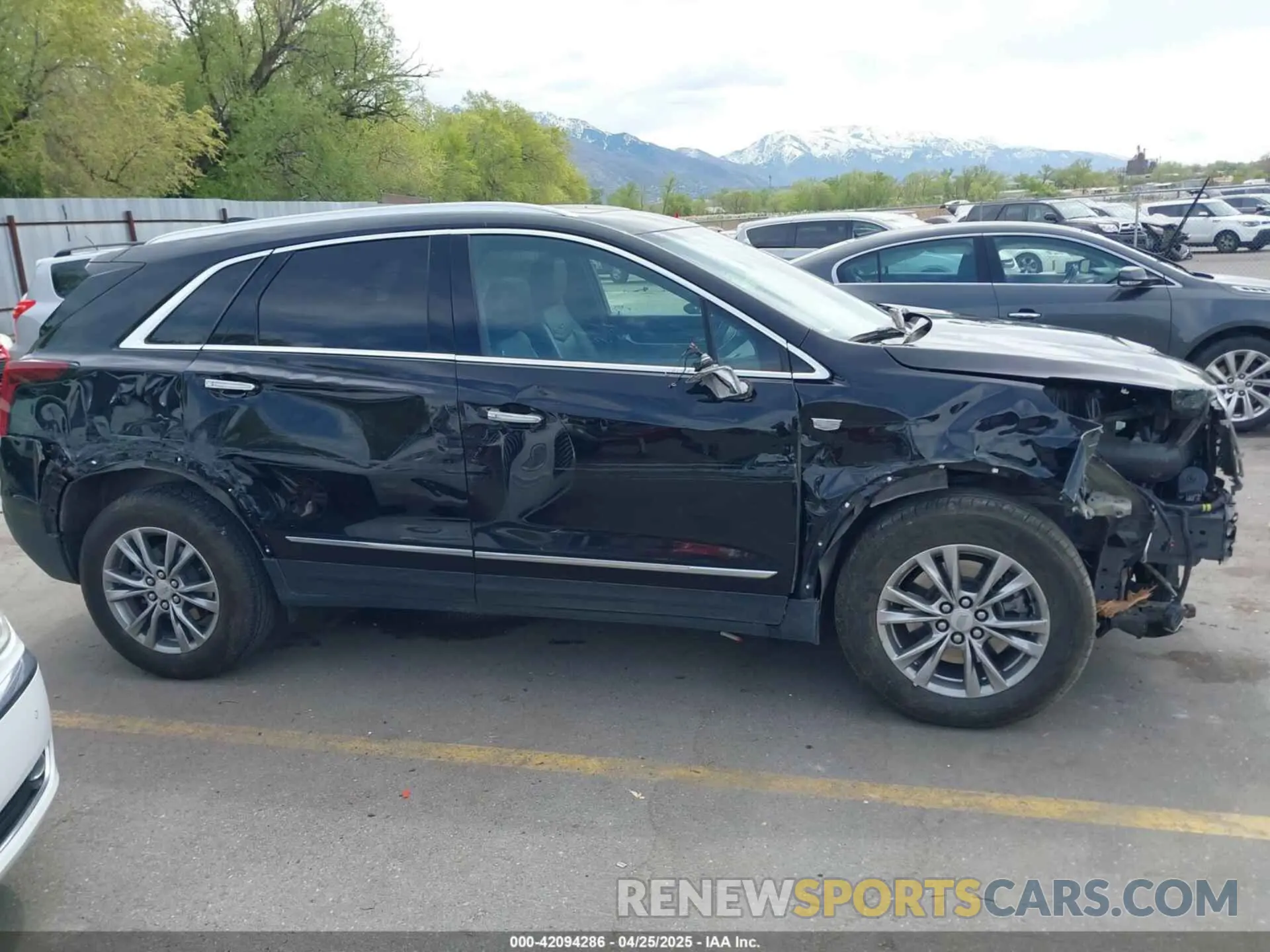 14 fotografías del automóvil dañado 1GYKNDRS2PZ207186 CADILLAC XT5 2023