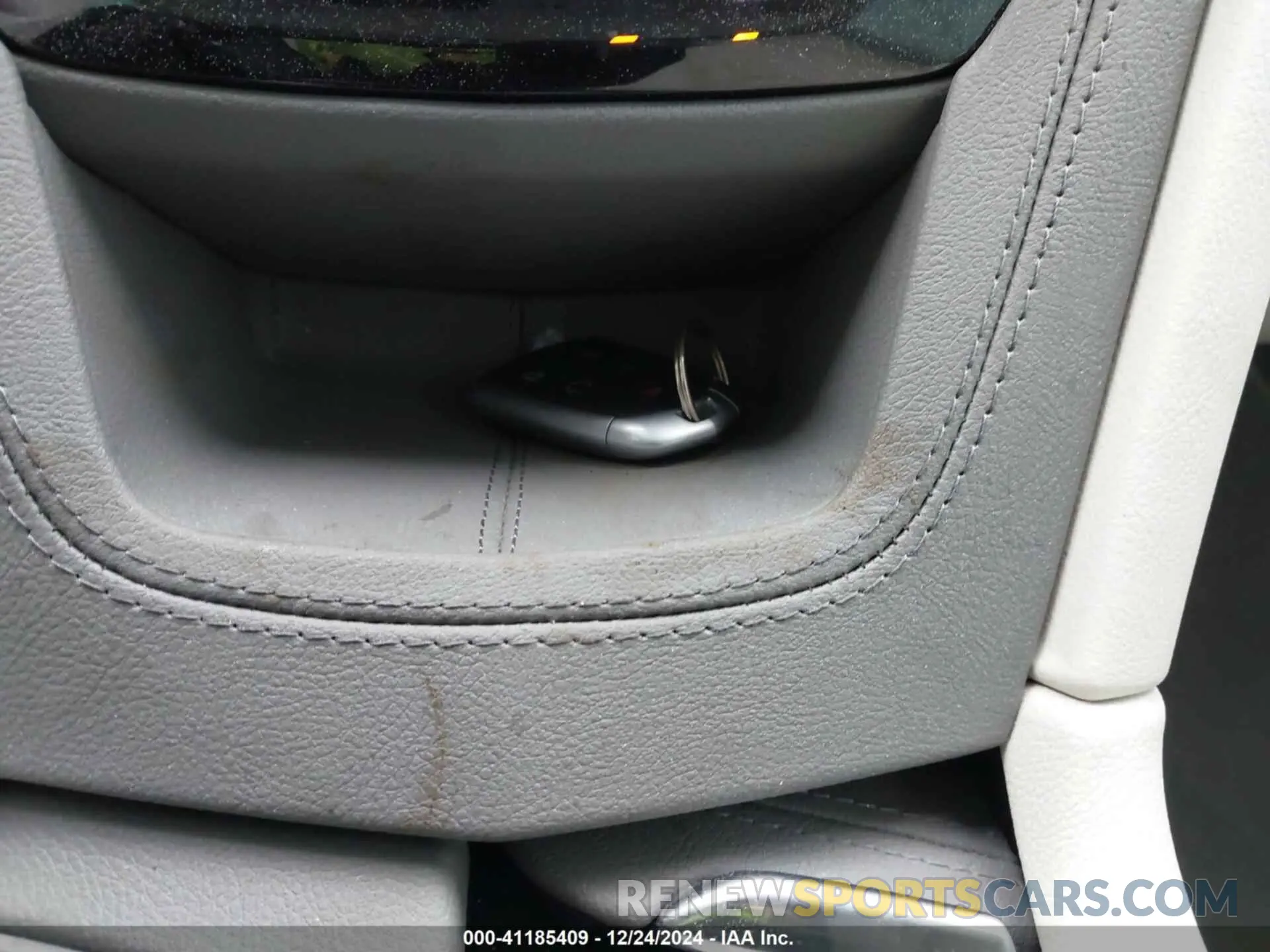 11 fotografías del automóvil dañado 1GYKNDRS6PZ111495 CADILLAC XT5 2023
