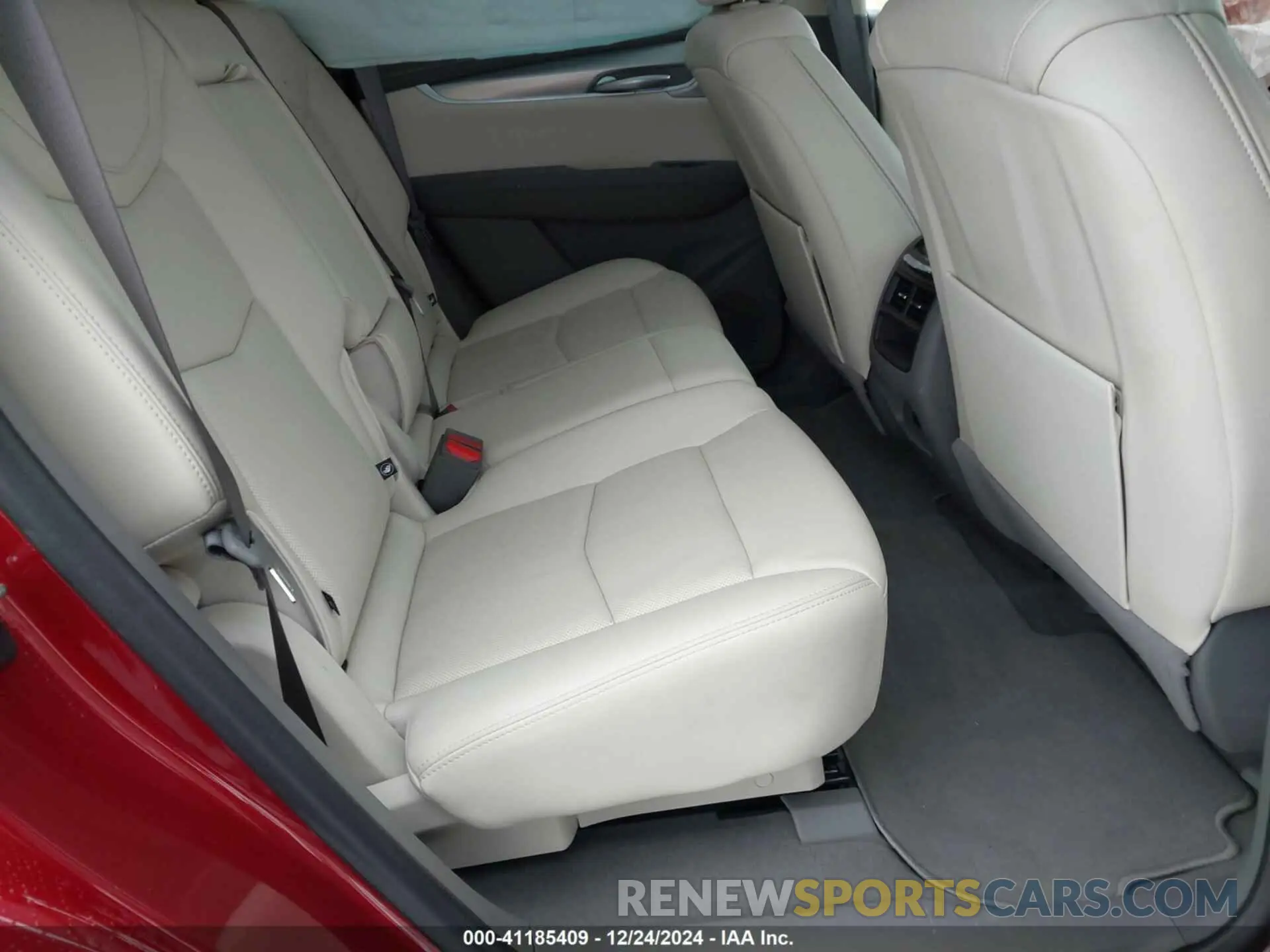 8 fotografías del automóvil dañado 1GYKNDRS6PZ111495 CADILLAC XT5 2023