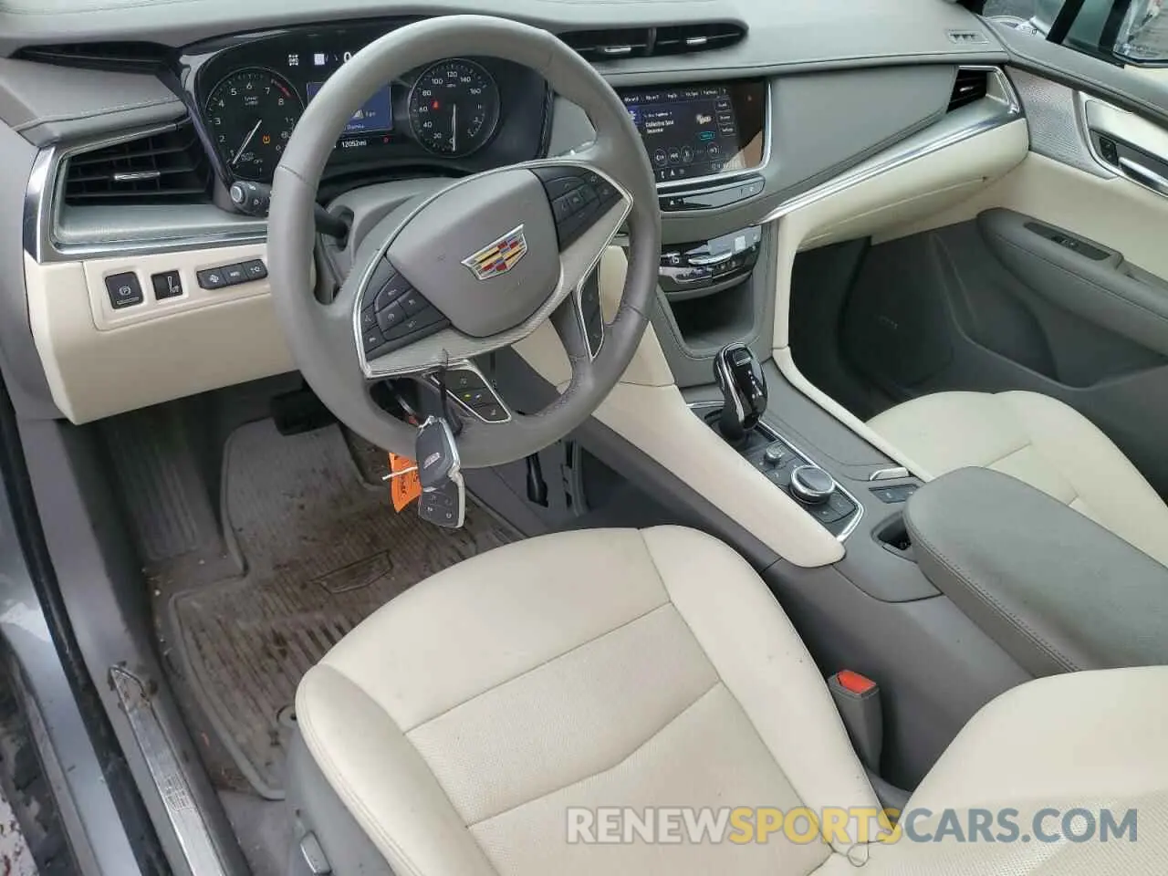 8 fotografías del automóvil dañado 1GYKNDRS6PZ195222 CADILLAC XT5 2023