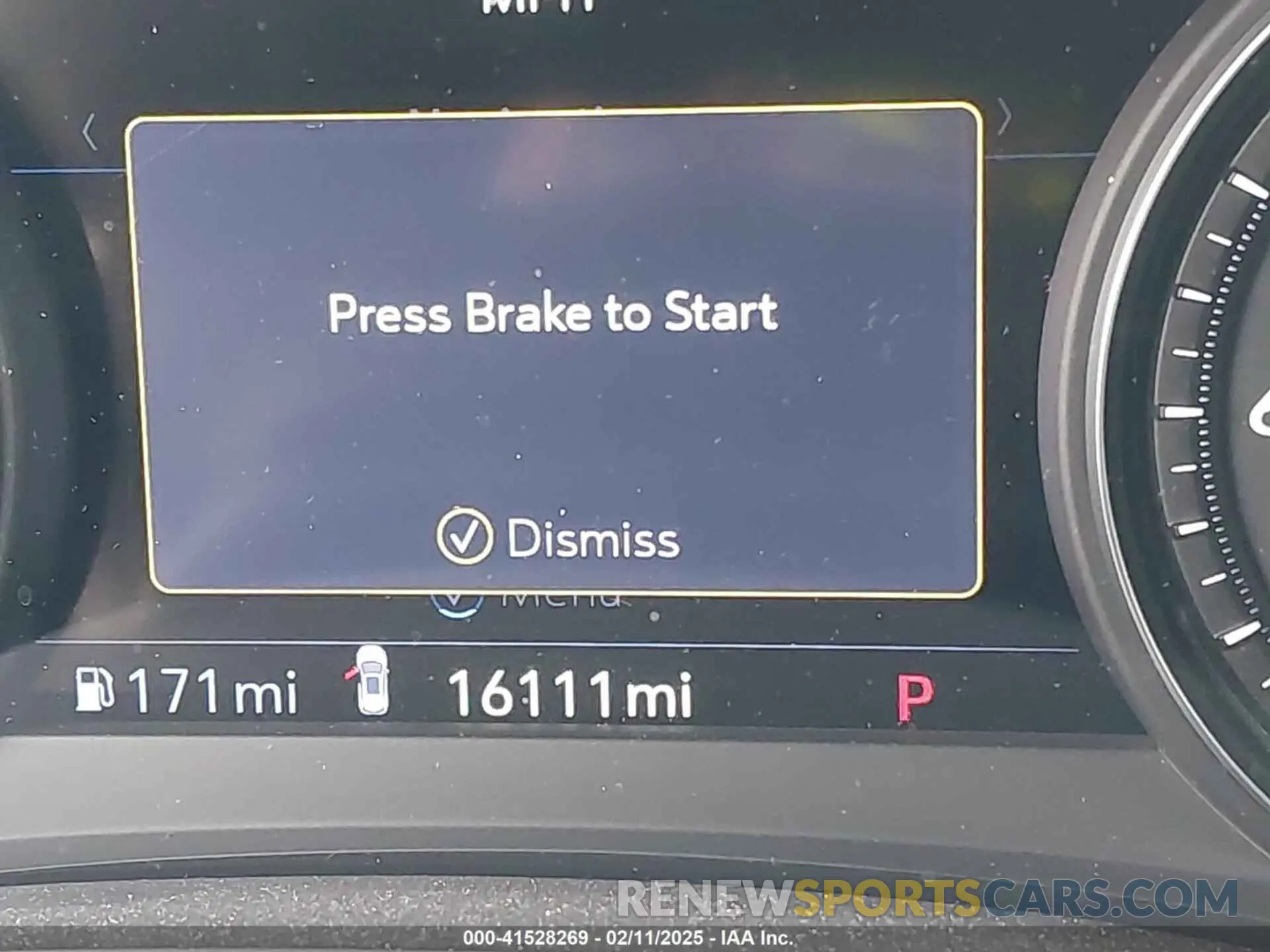16 fotografías del automóvil dañado 1GYKNGRS5PZ168479 CADILLAC XT5 2023