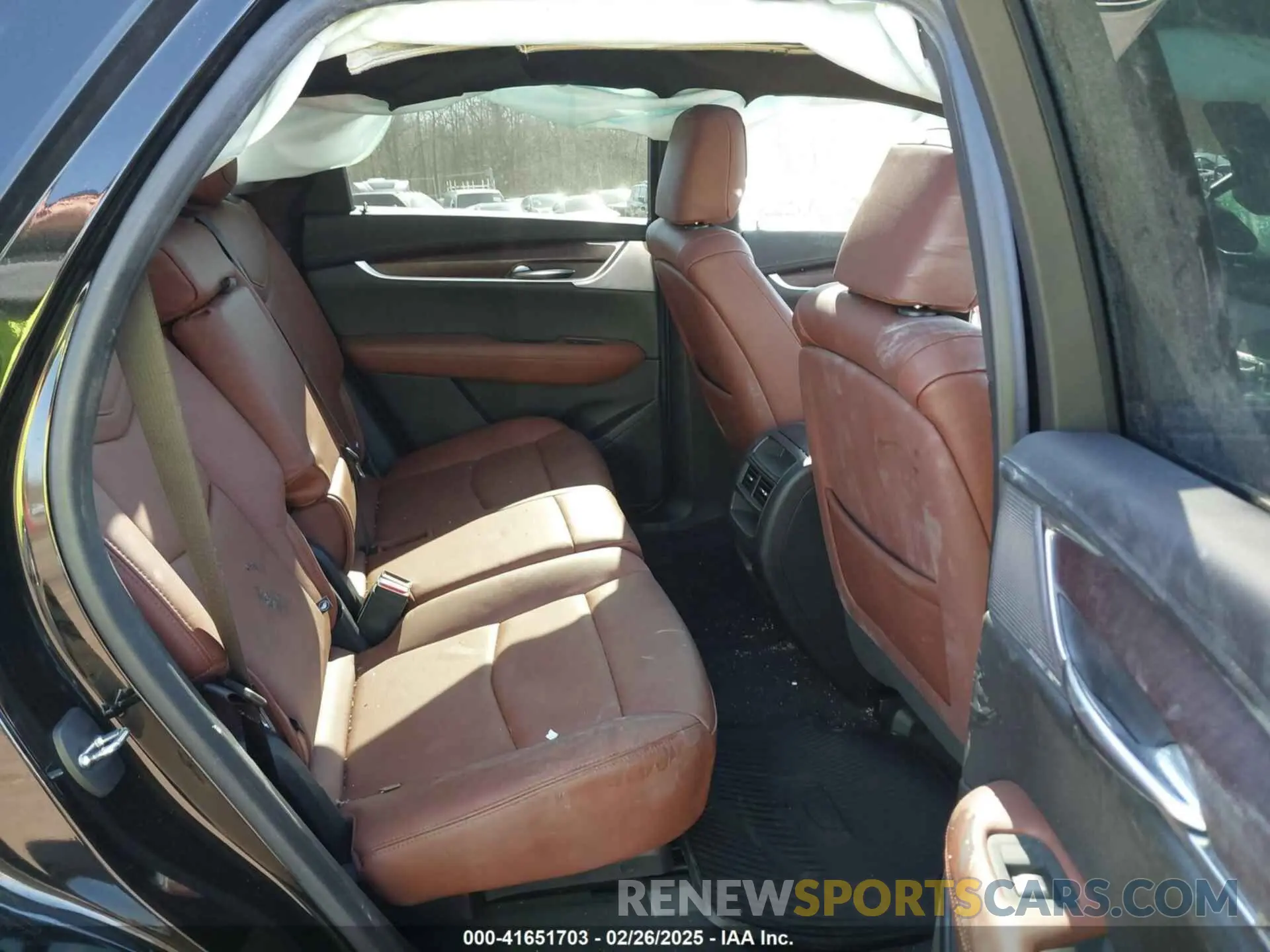 8 fotografías del automóvil dañado 1GYKNGRS5PZ222539 CADILLAC XT5 2023