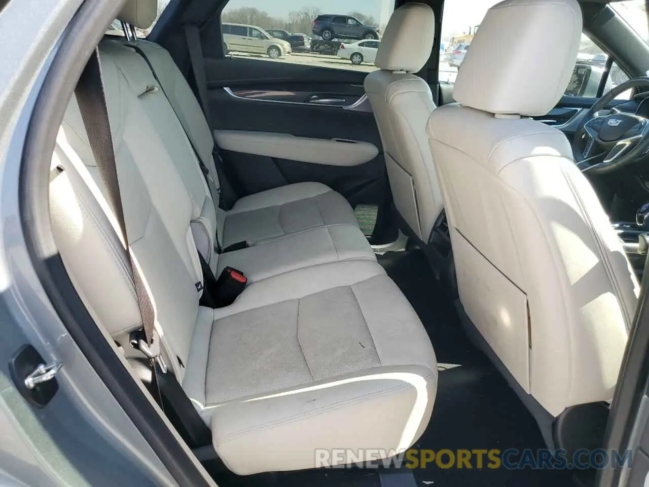 10 fotografías del automóvil dañado 1GYKNGRS7PZ133622 CADILLAC XT5 2023