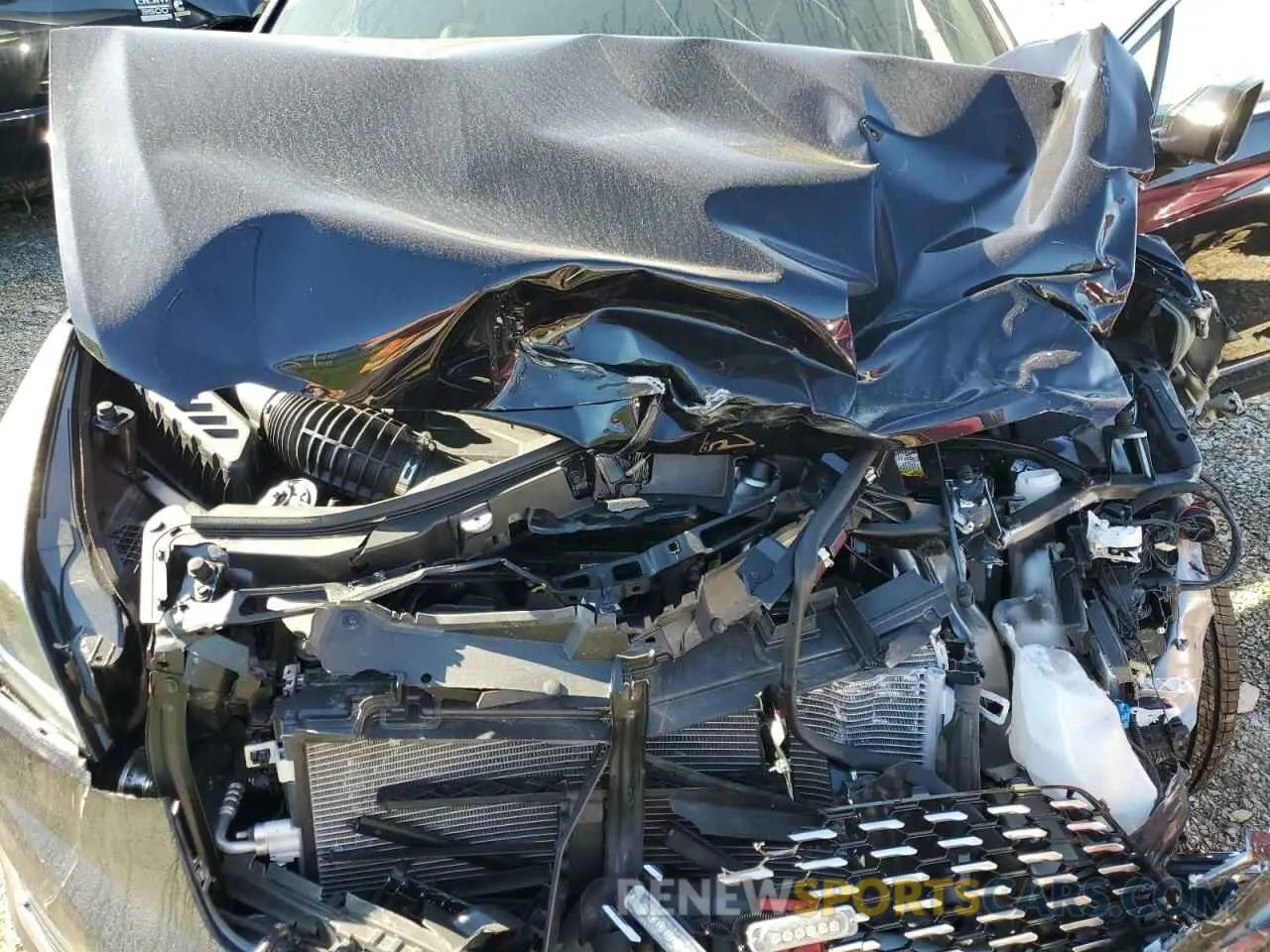 12 fotografías del automóvil dañado 1GEKNAR43RZ751714 CADILLAC XT5 2024