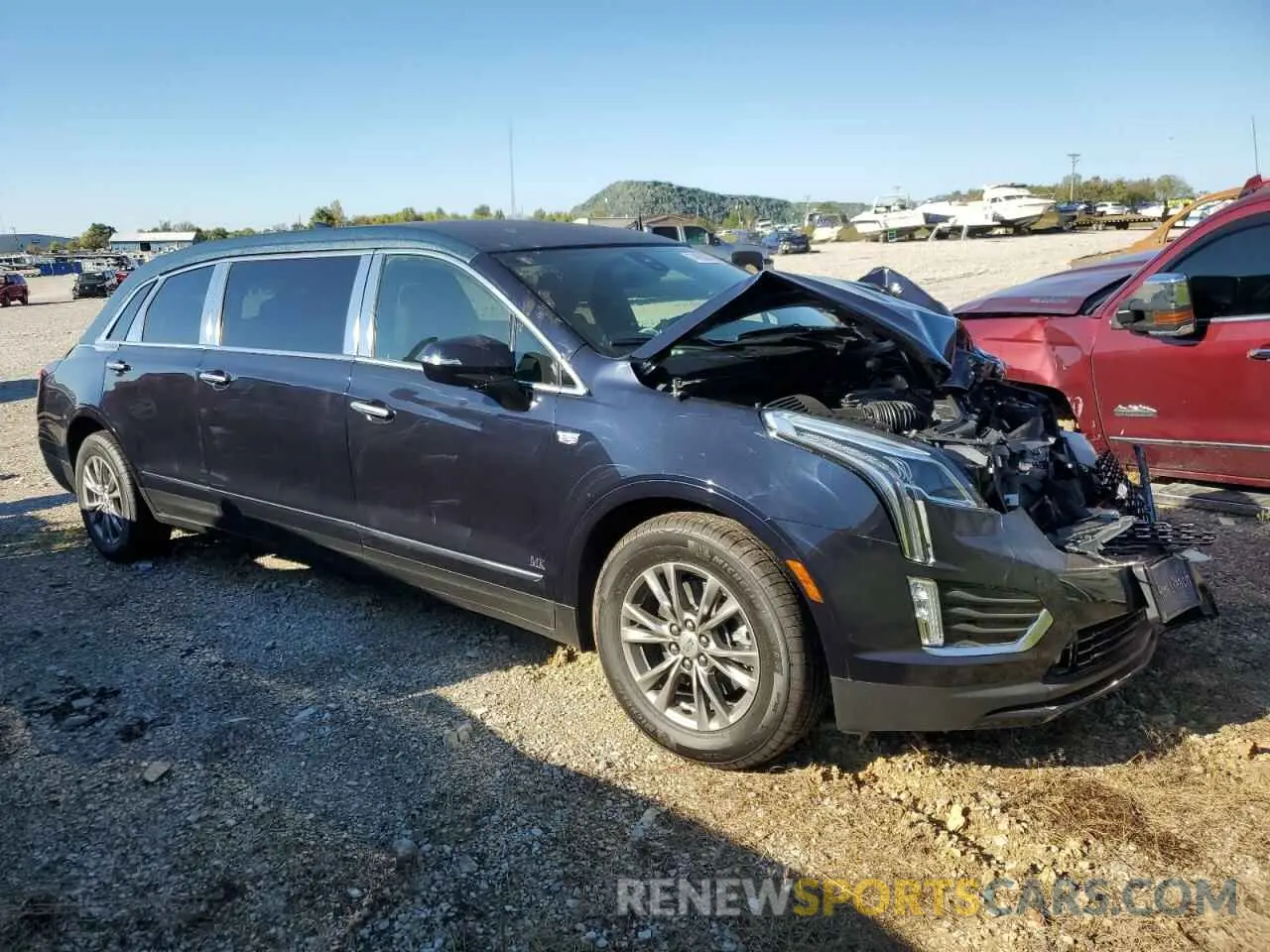 4 fotografías del automóvil dañado 1GEKNAR43RZ751714 CADILLAC XT5 2024