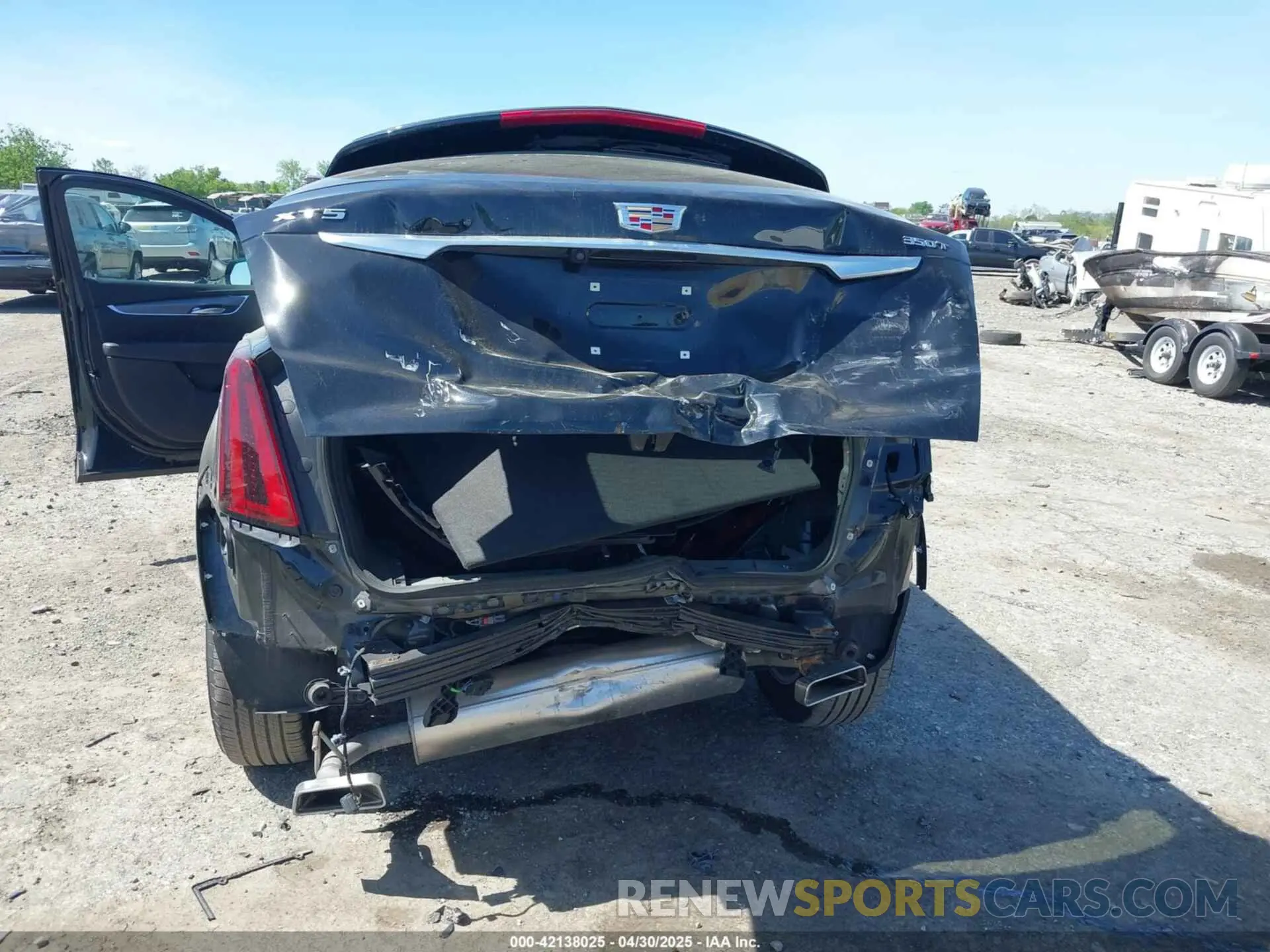 20 fotografías del automóvil dañado 1GYKNAR43RZ725293 CADILLAC XT5 2024