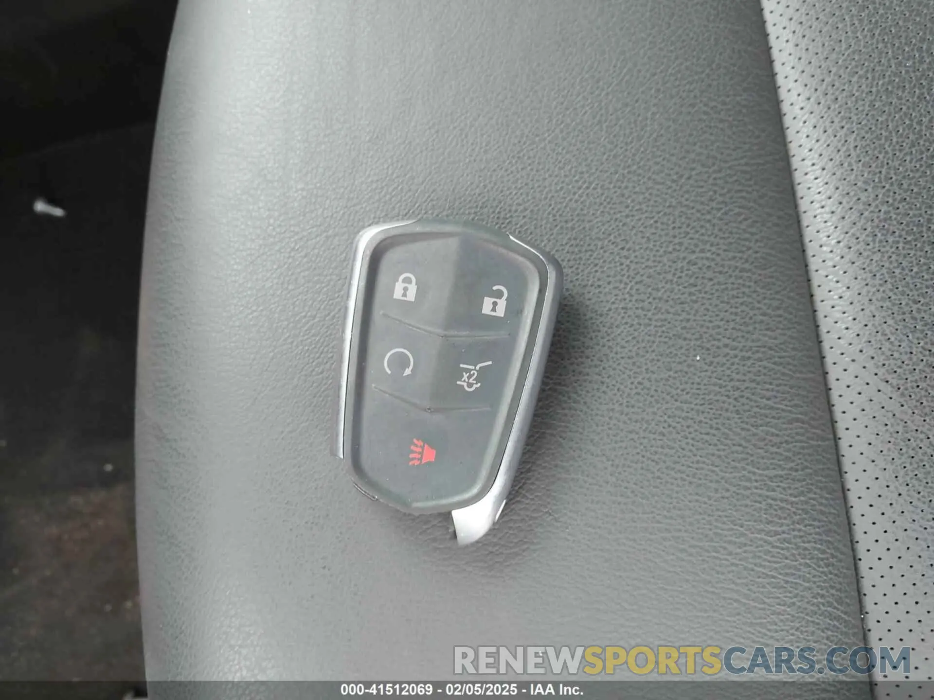 11 fotografías del automóvil dañado 1GYKNCR47RZ755652 CADILLAC XT5 2024