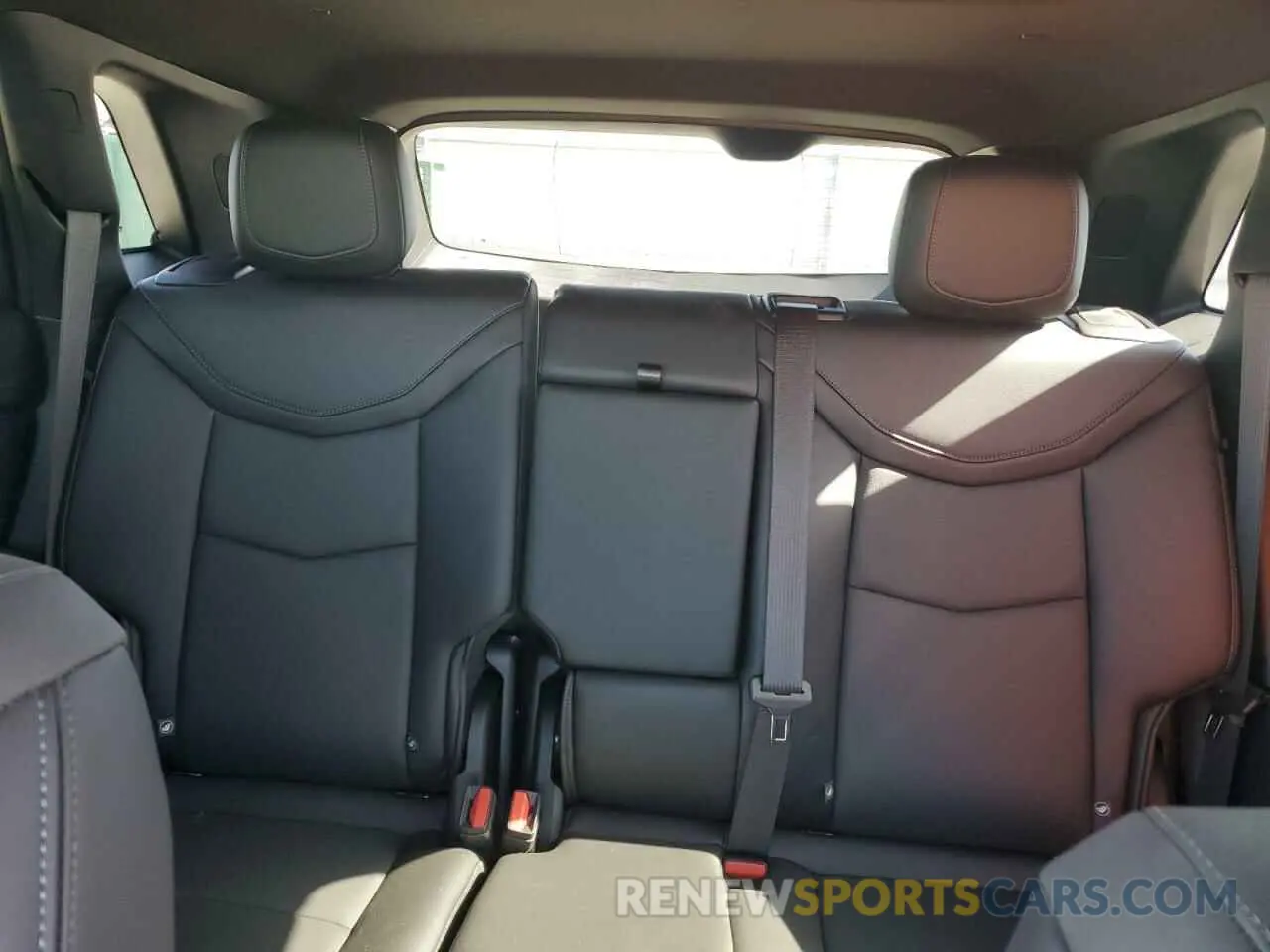 10 fotografías del automóvil dañado 1GYKNCR4XRZ705392 CADILLAC XT5 2024