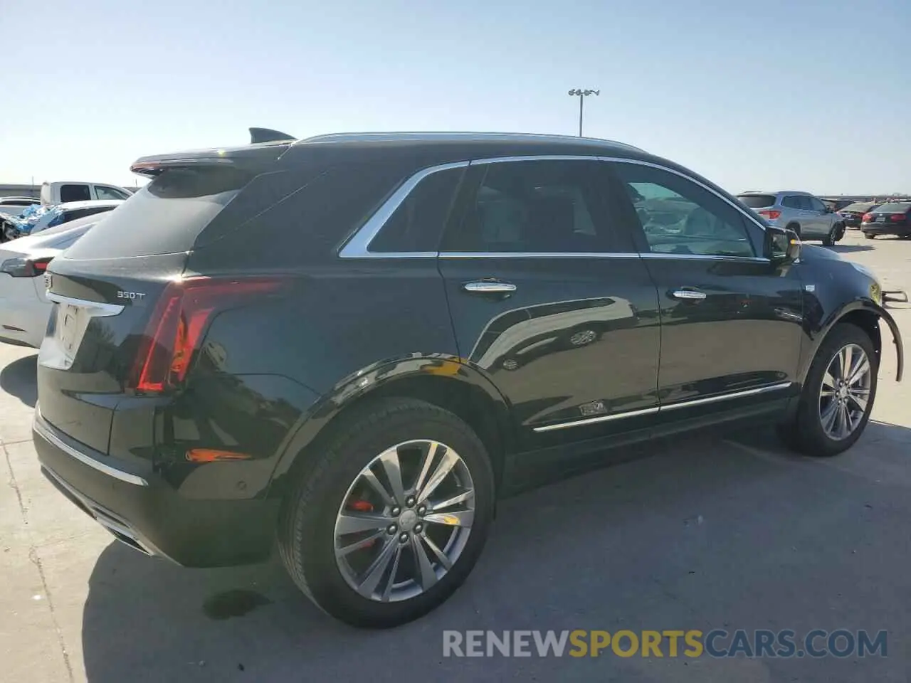 3 fotografías del automóvil dañado 1GYKNCR4XRZ705392 CADILLAC XT5 2024