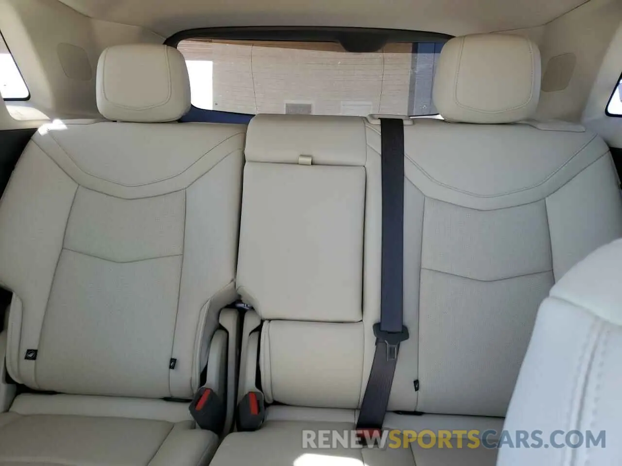 10 fotografías del automóvil dañado 1GYKNCRS0RZ713659 CADILLAC XT5 2024
