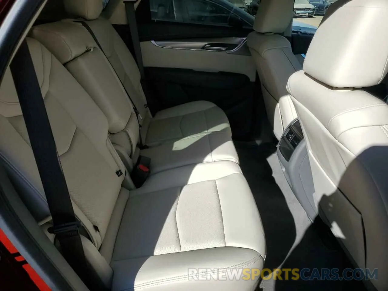 11 fotografías del automóvil dañado 1GYKNCRS0RZ713659 CADILLAC XT5 2024