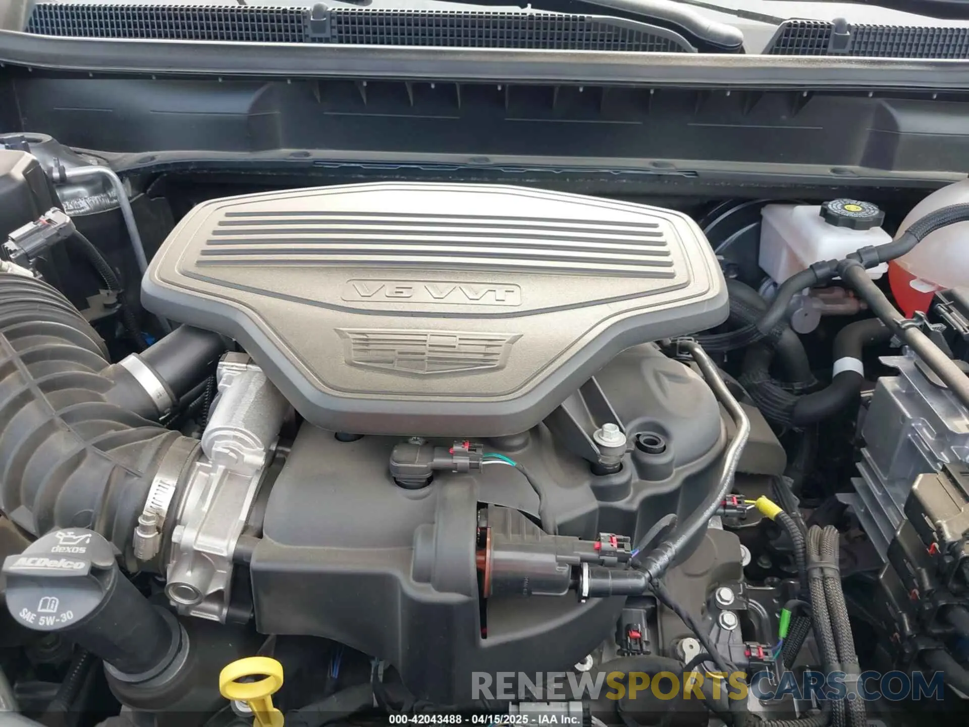 10 fotografías del automóvil dañado 1GYKNCRS3RZ759163 CADILLAC XT5 2024