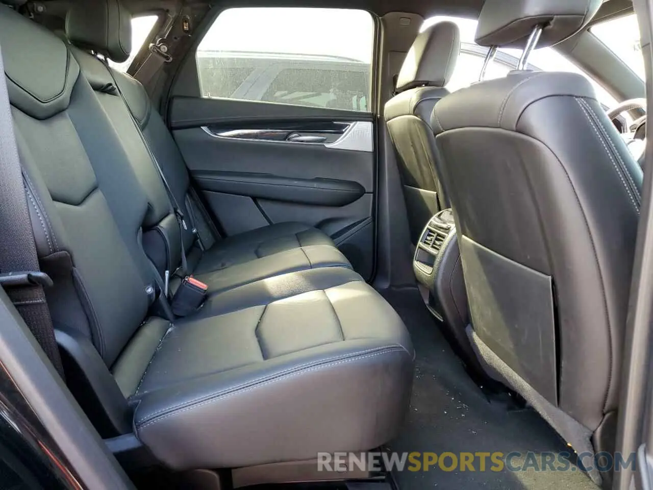 11 fotografías del automóvil dañado 1GYKNCRS6RZ718865 CADILLAC XT5 2024