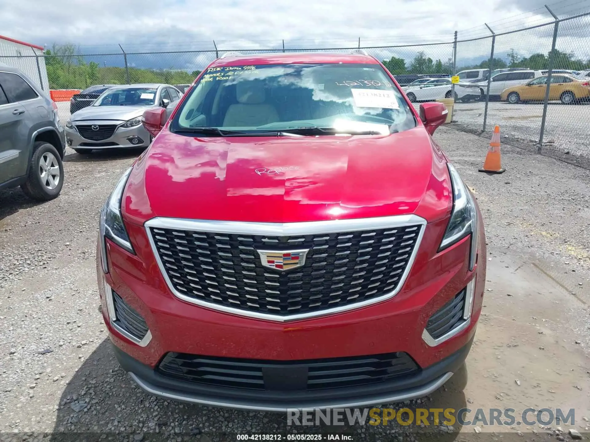 12 fotografías del automóvil dañado 1GYKNCRS9RZ725292 CADILLAC XT5 2024
