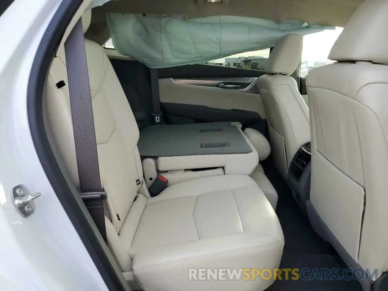 11 fotografías del automóvil dañado 1GYKNCRSXRZ745180 CADILLAC XT5 2024