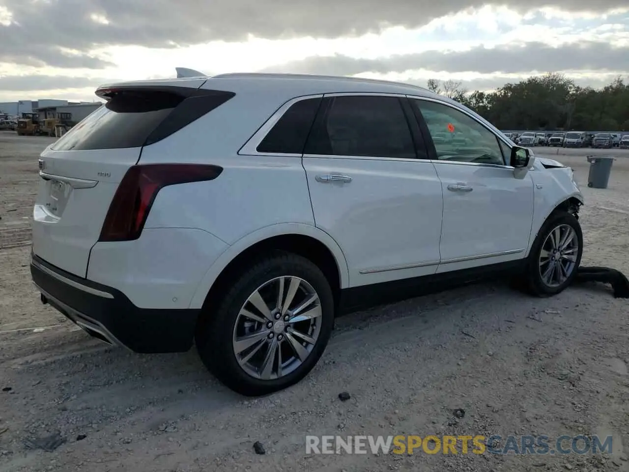 3 fotografías del automóvil dañado 1GYKNCRSXRZ745180 CADILLAC XT5 2024