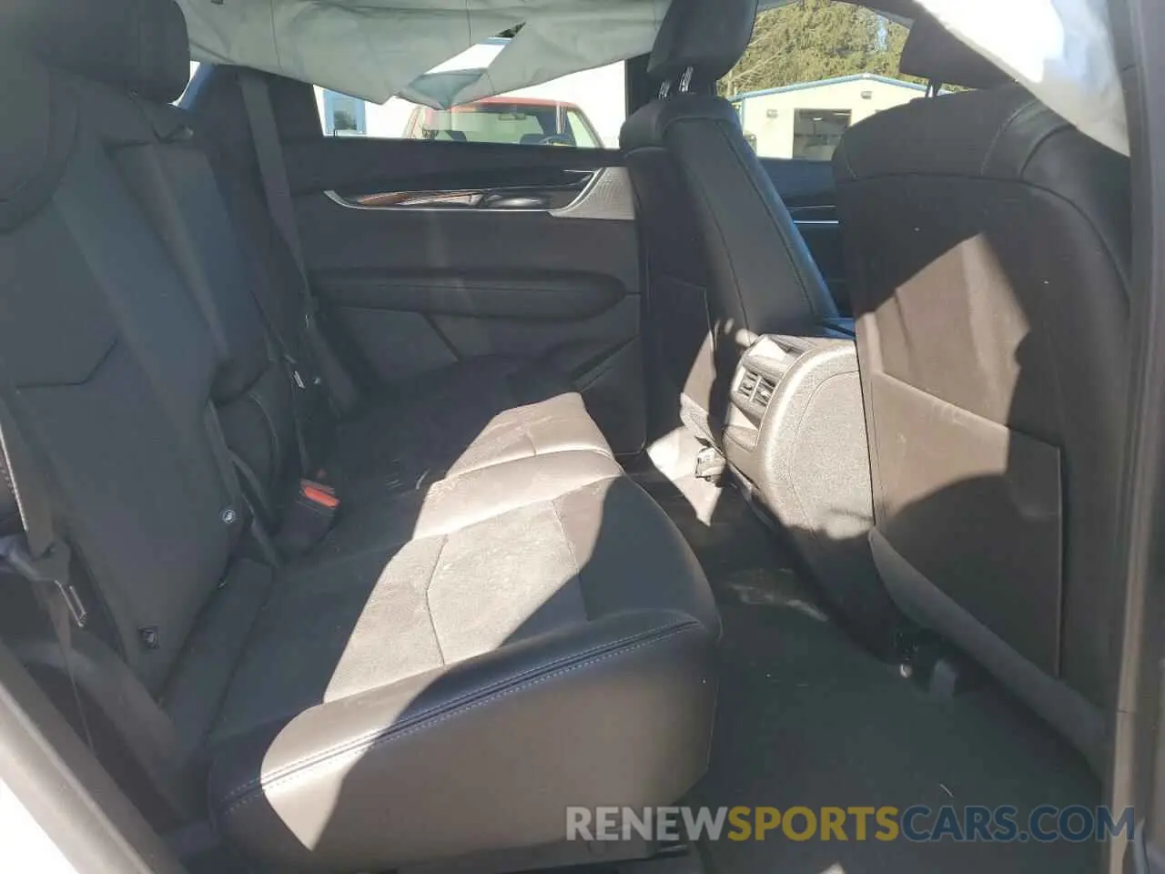 11 fotografías del automóvil dañado 1GYKNDR49RZ707687 CADILLAC XT5 2024