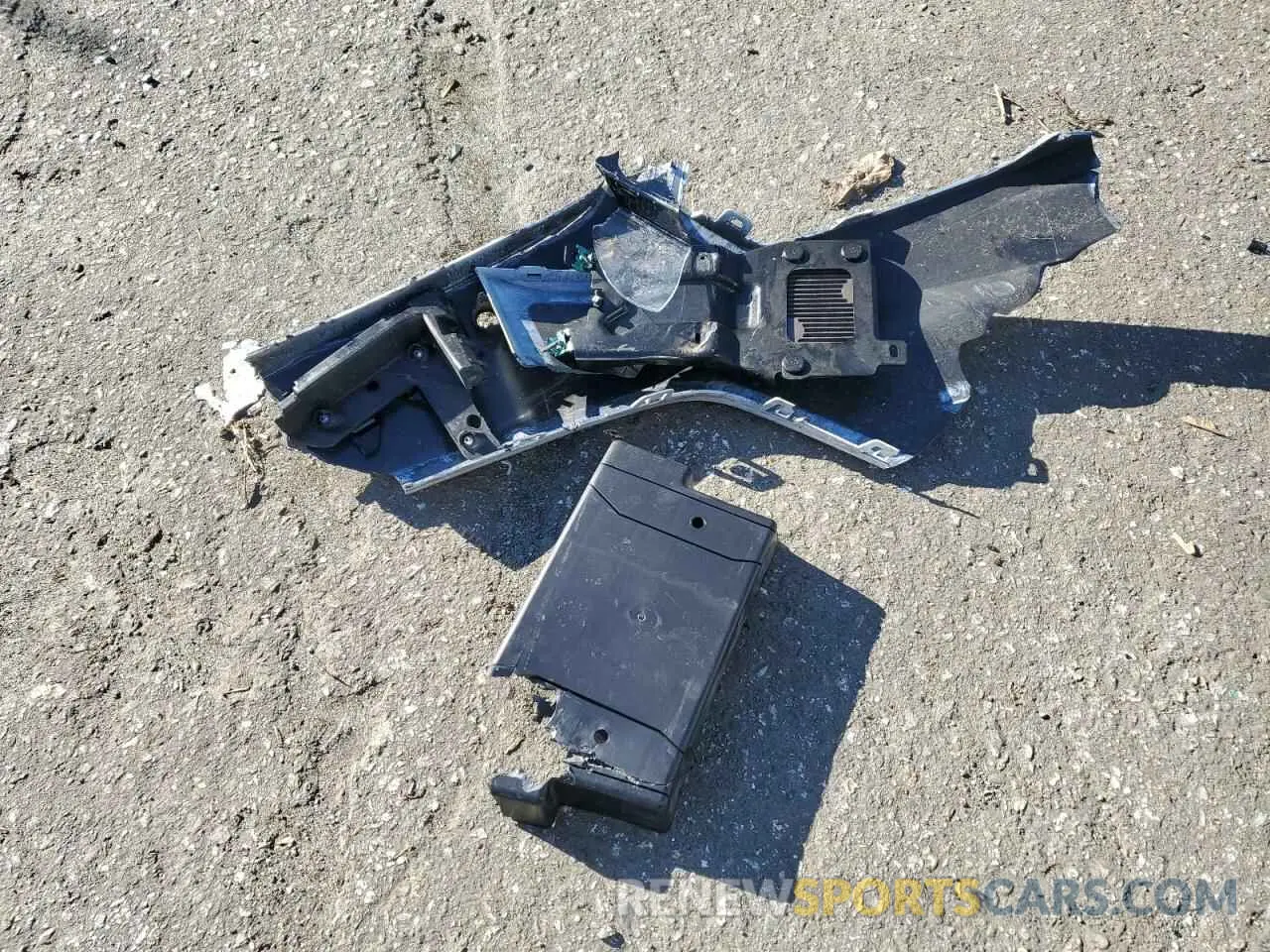 13 fotografías del automóvil dañado 1GYKNDR49RZ707687 CADILLAC XT5 2024