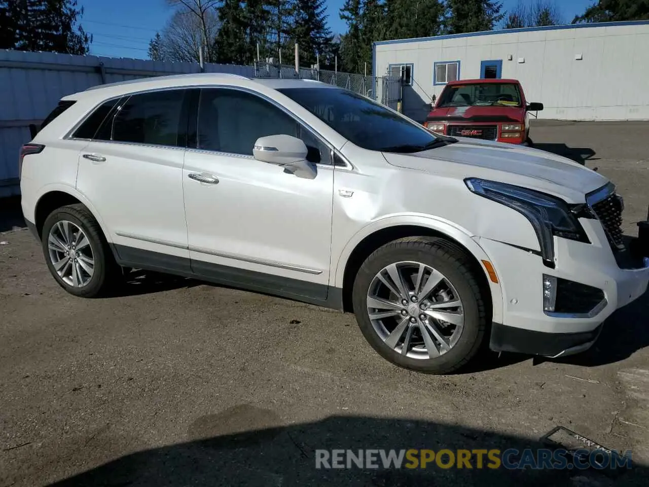 4 fotografías del automóvil dañado 1GYKNDR49RZ707687 CADILLAC XT5 2024