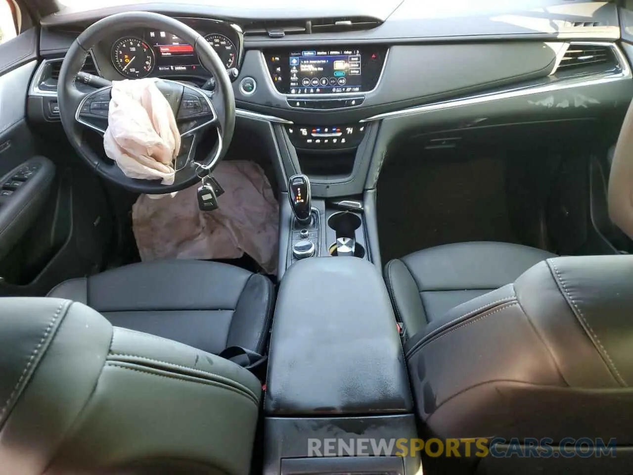 8 fotografías del automóvil dañado 1GYKNDR49RZ707687 CADILLAC XT5 2024