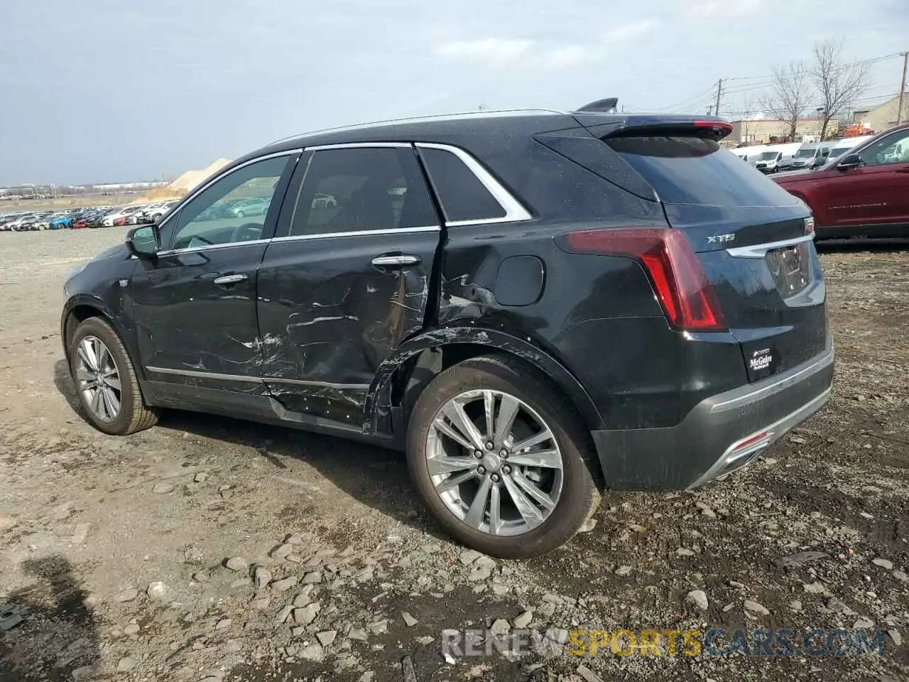 2 fotografías del automóvil dañado 1GYKNDRS5RZ737316 CADILLAC XT5 2024