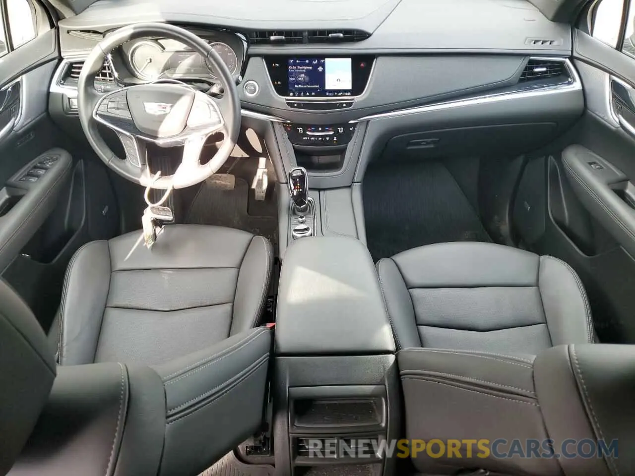 8 fotografías del automóvil dañado 1GYKNDRS5RZ737316 CADILLAC XT5 2024