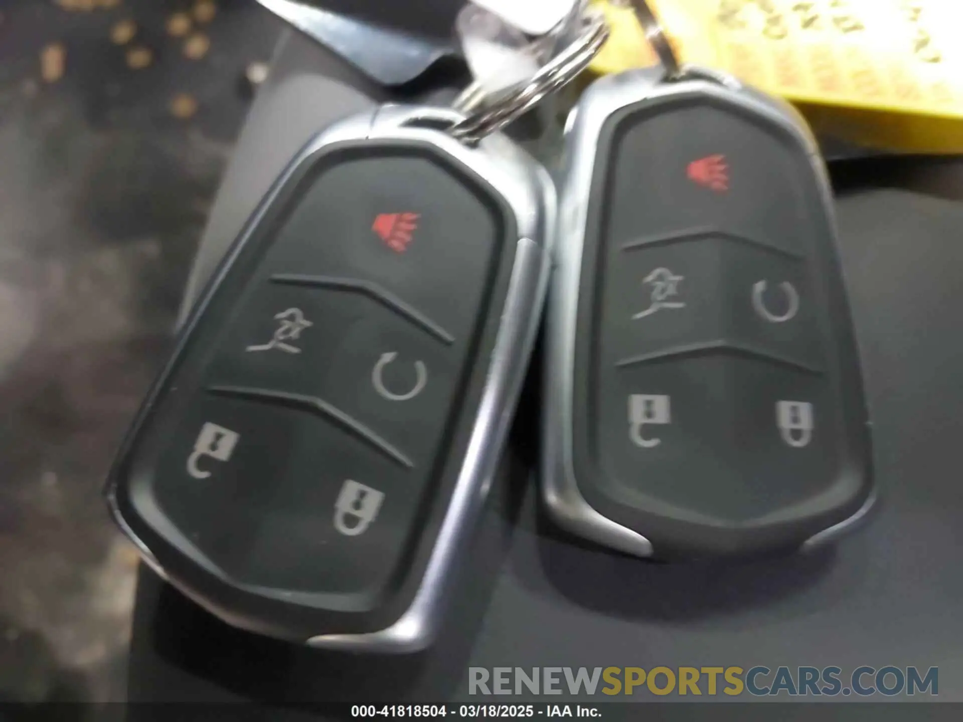 11 fotografías del automóvil dañado 1GYKNDRS6RZ720640 CADILLAC XT5 2024