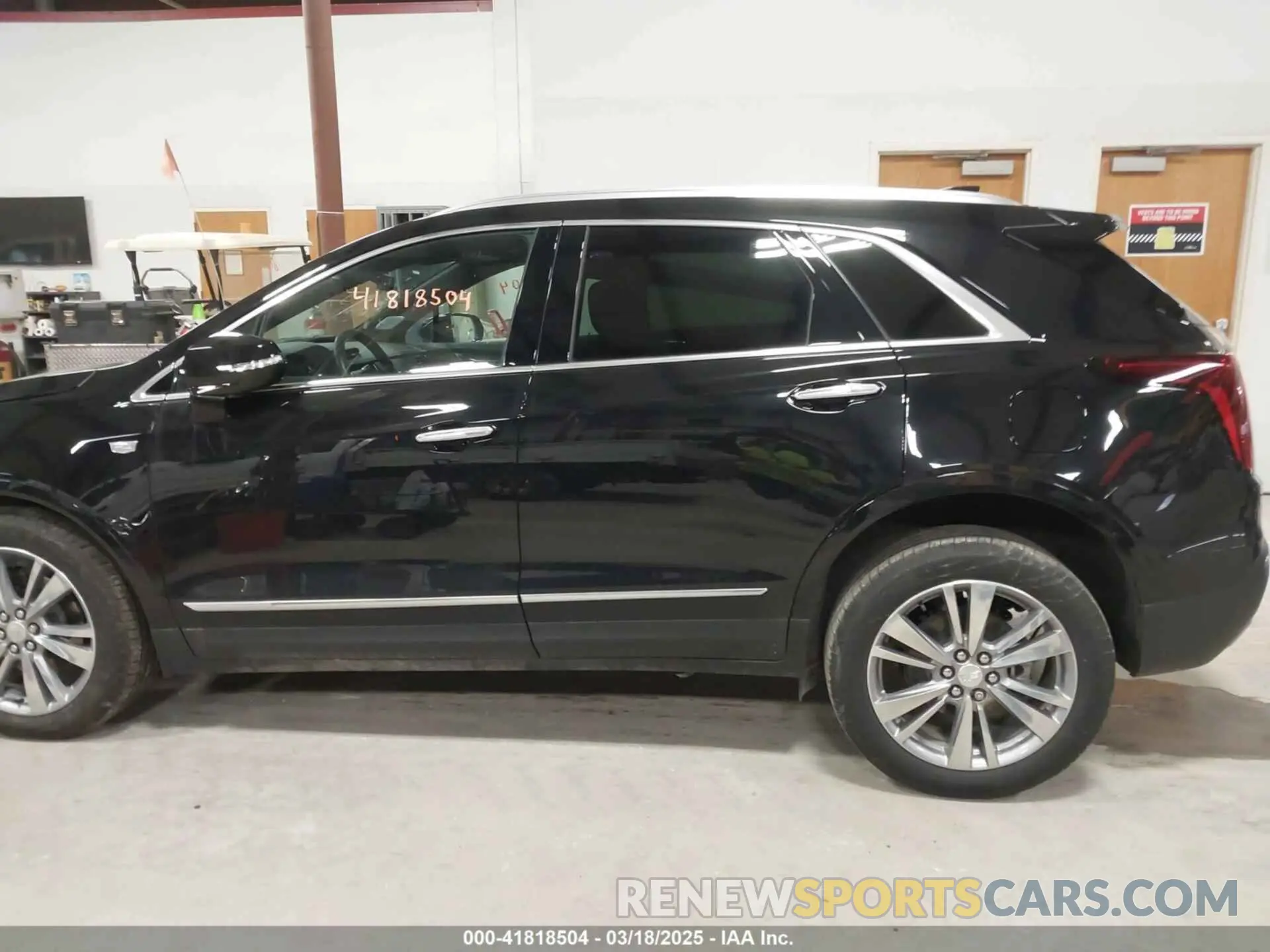 15 fotografías del automóvil dañado 1GYKNDRS6RZ720640 CADILLAC XT5 2024