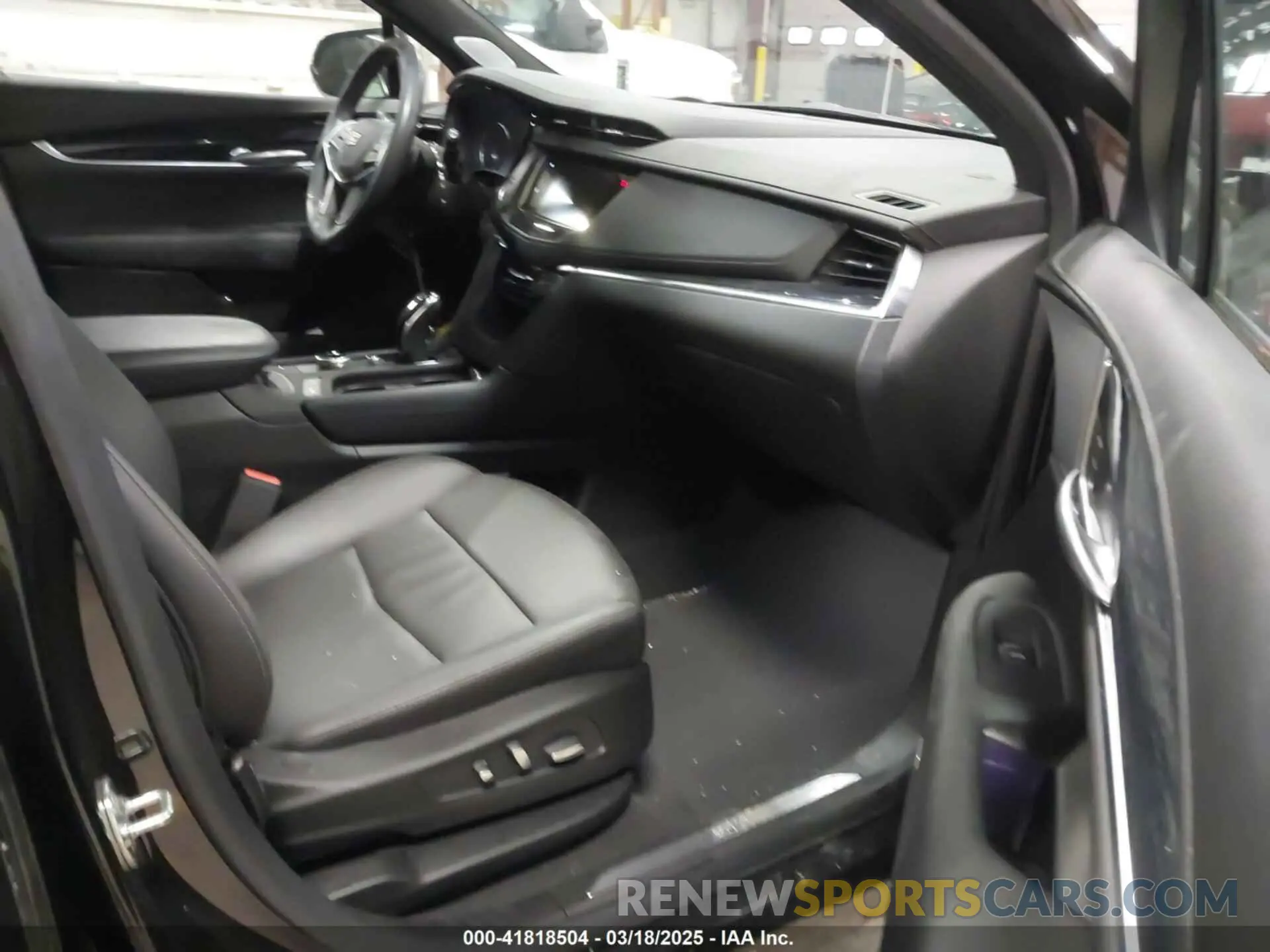 5 fotografías del automóvil dañado 1GYKNDRS6RZ720640 CADILLAC XT5 2024