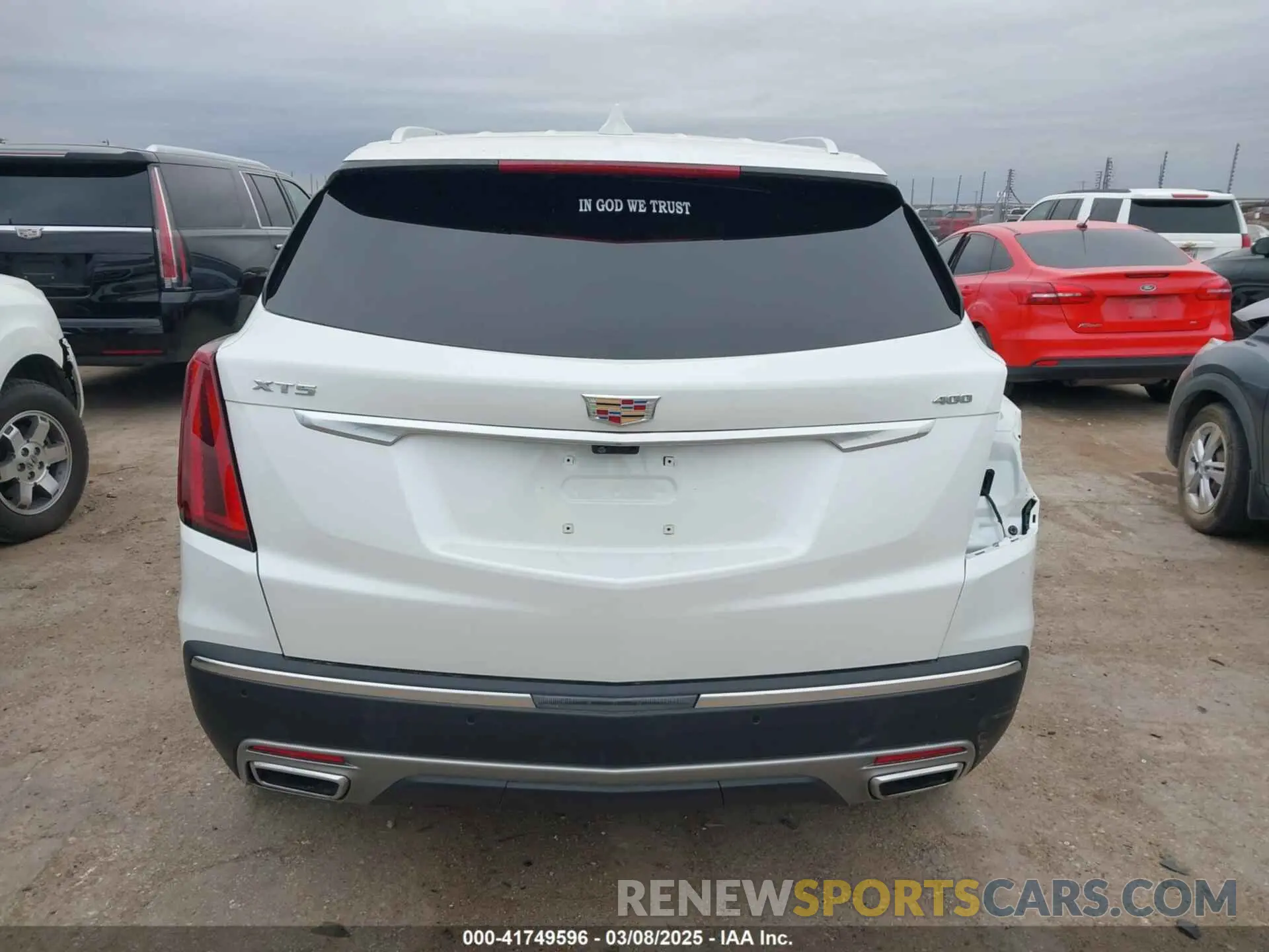 16 fotografías del automóvil dañado 1GYKNERSXRZ707816 CADILLAC XT5 2024