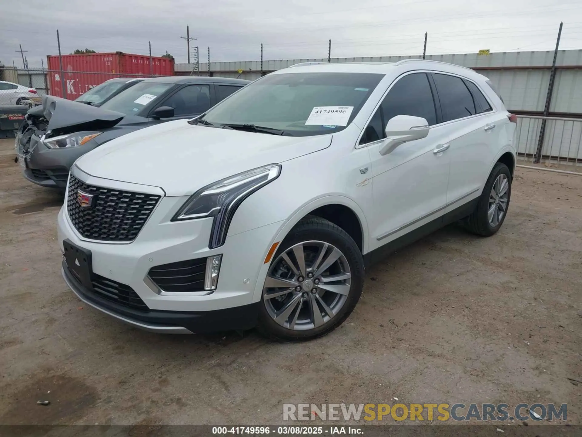2 fotografías del automóvil dañado 1GYKNERSXRZ707816 CADILLAC XT5 2024