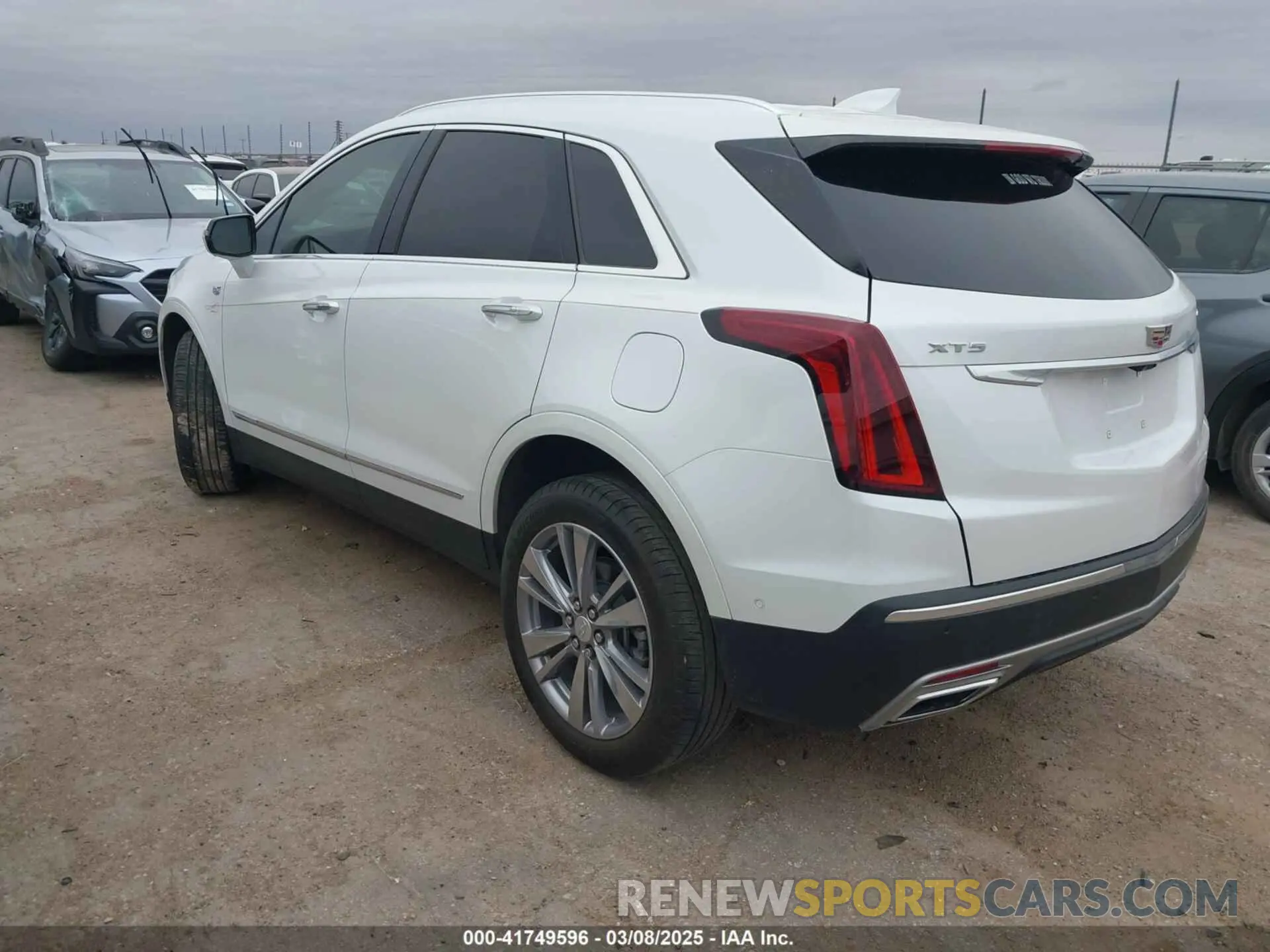3 fotografías del automóvil dañado 1GYKNERSXRZ707816 CADILLAC XT5 2024