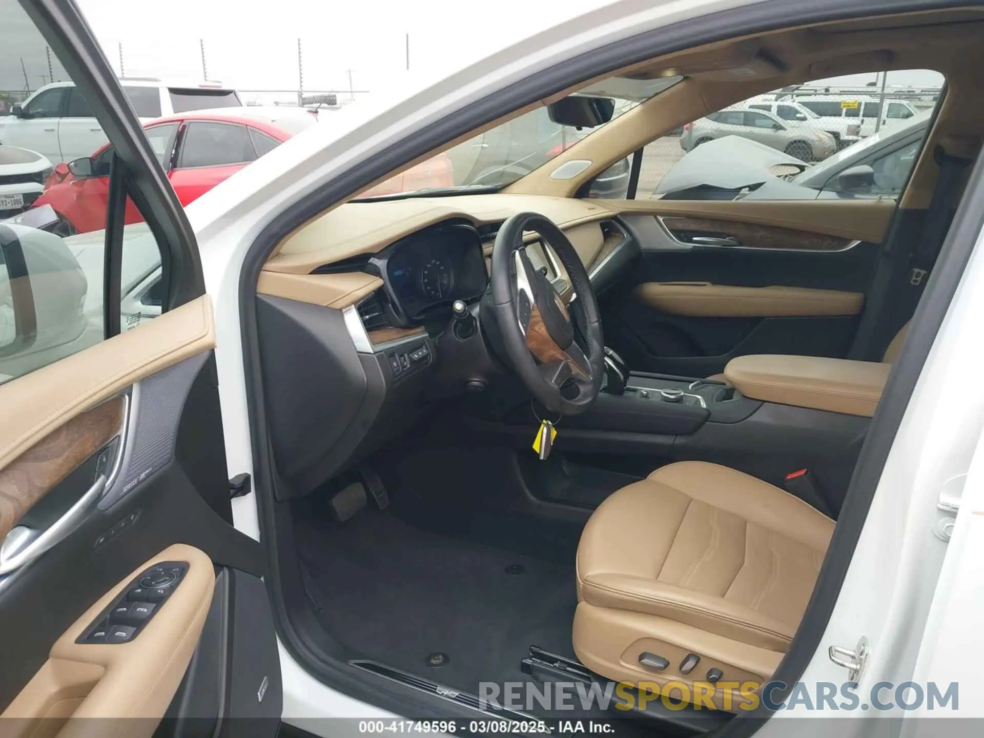 5 fotografías del automóvil dañado 1GYKNERSXRZ707816 CADILLAC XT5 2024
