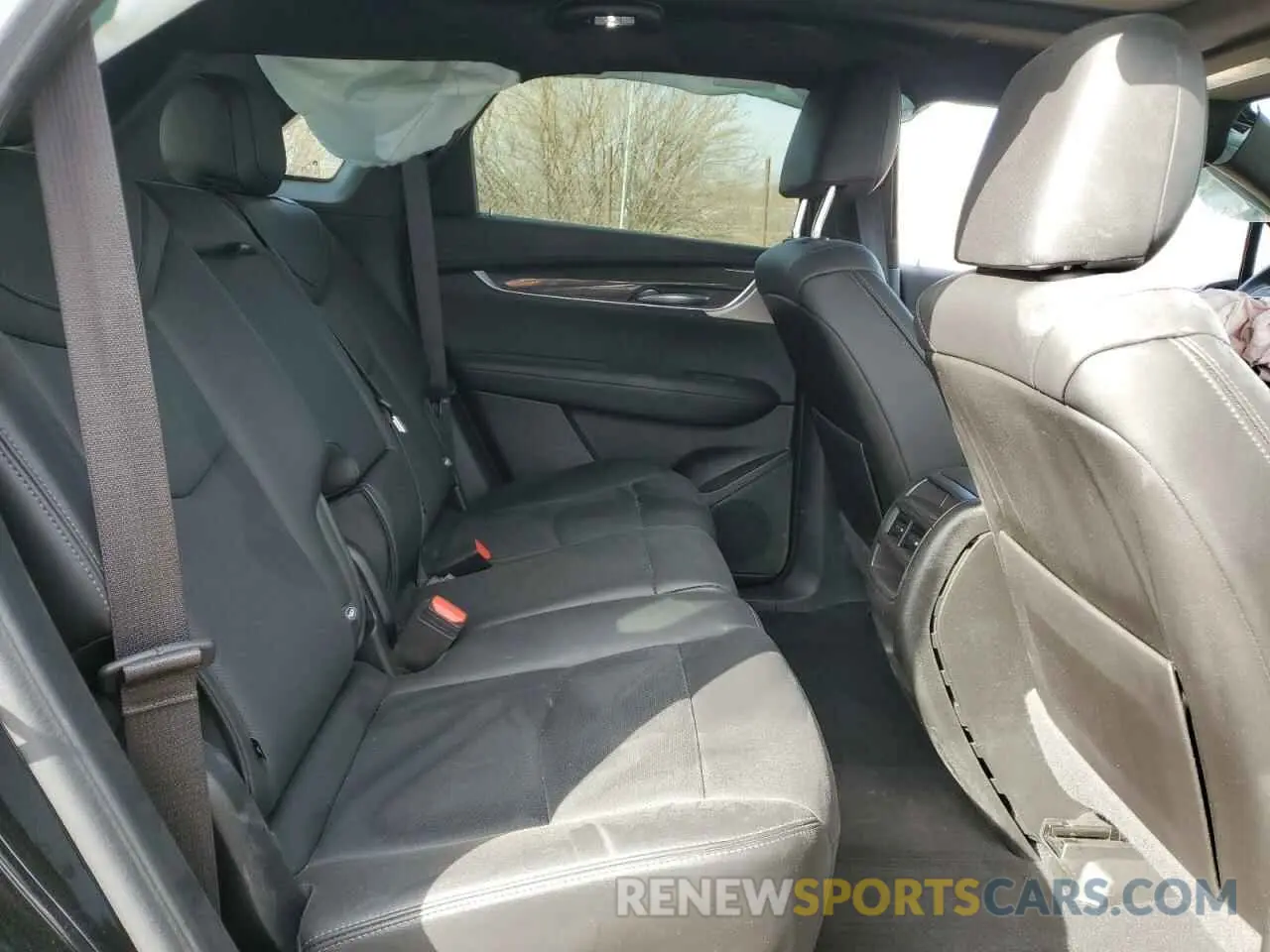 11 fotografías del automóvil dañado 1GYKNGRS1RZ711359 CADILLAC XT5 2024