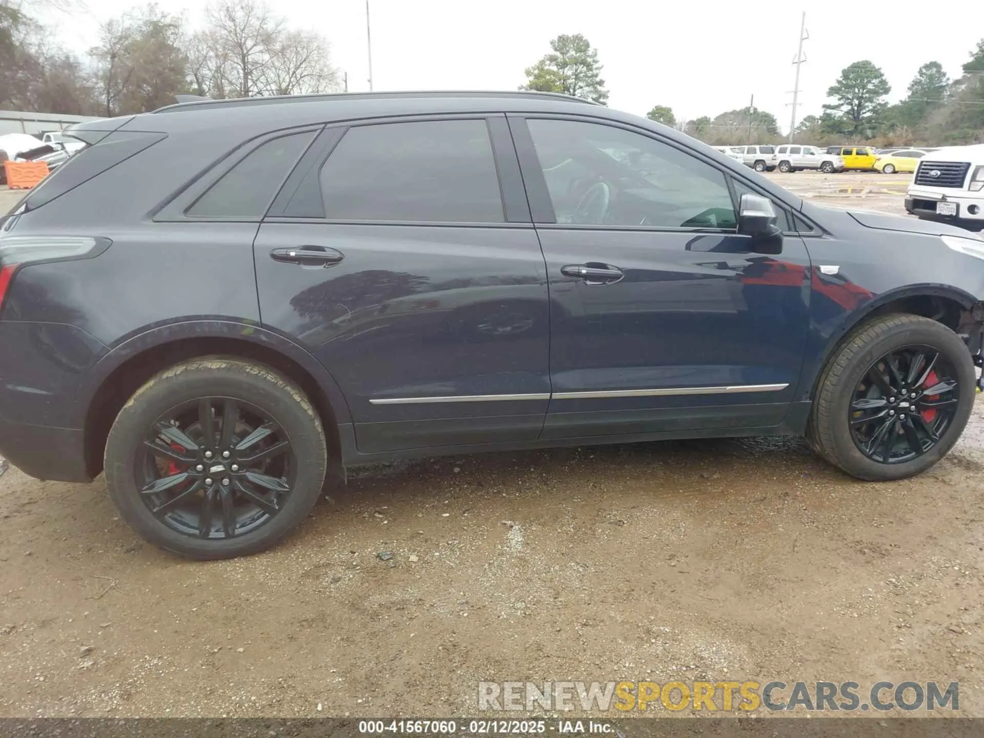 14 fotografías del automóvil dañado 1GYKNGRS2RZ730907 CADILLAC XT5 2024