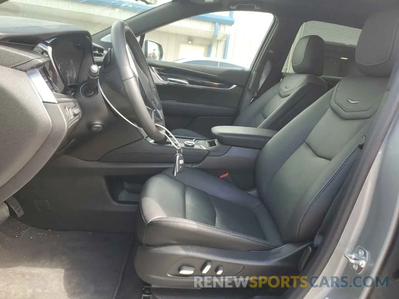 7 fotografías del automóvil dañado 1GYKNCR42SZ101857 CADILLAC XT5 2025