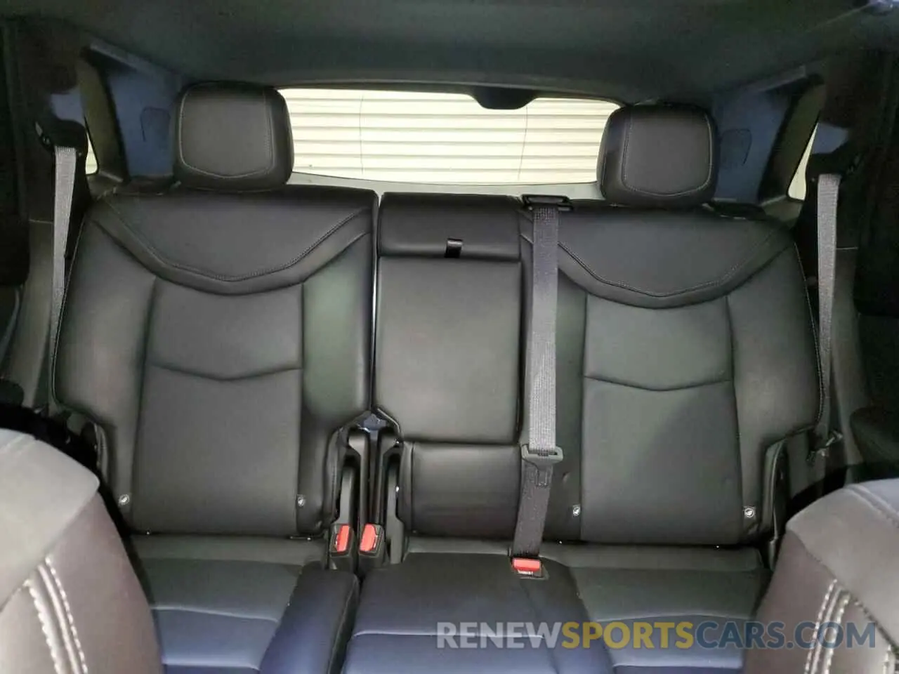 10 fotografías del automóvil dañado 1GYKNCRS7SZ121276 CADILLAC XT5 2025