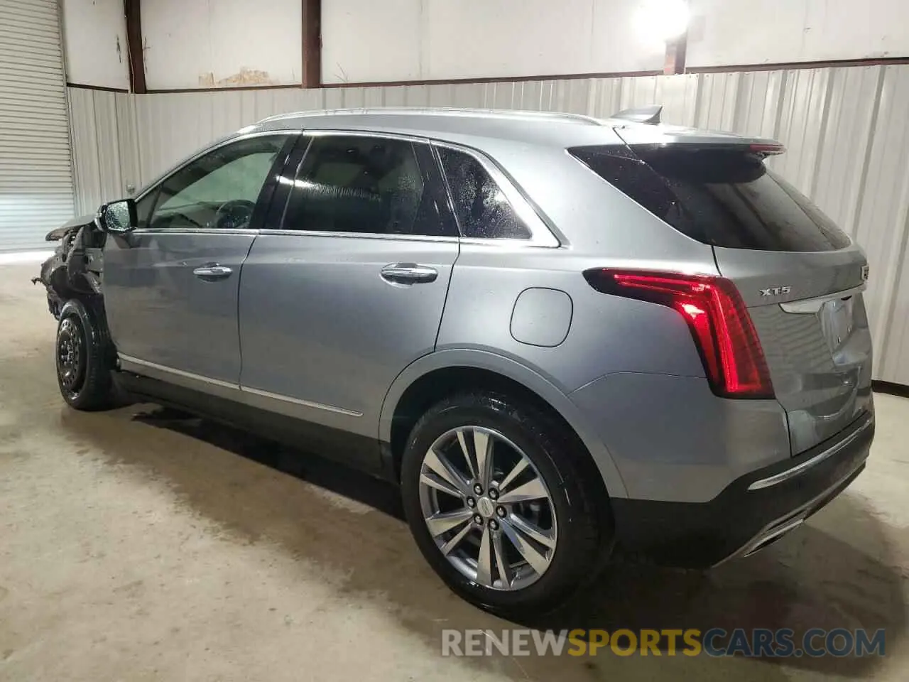 2 fotografías del automóvil dañado 1GYKNCRS7SZ121276 CADILLAC XT5 2025