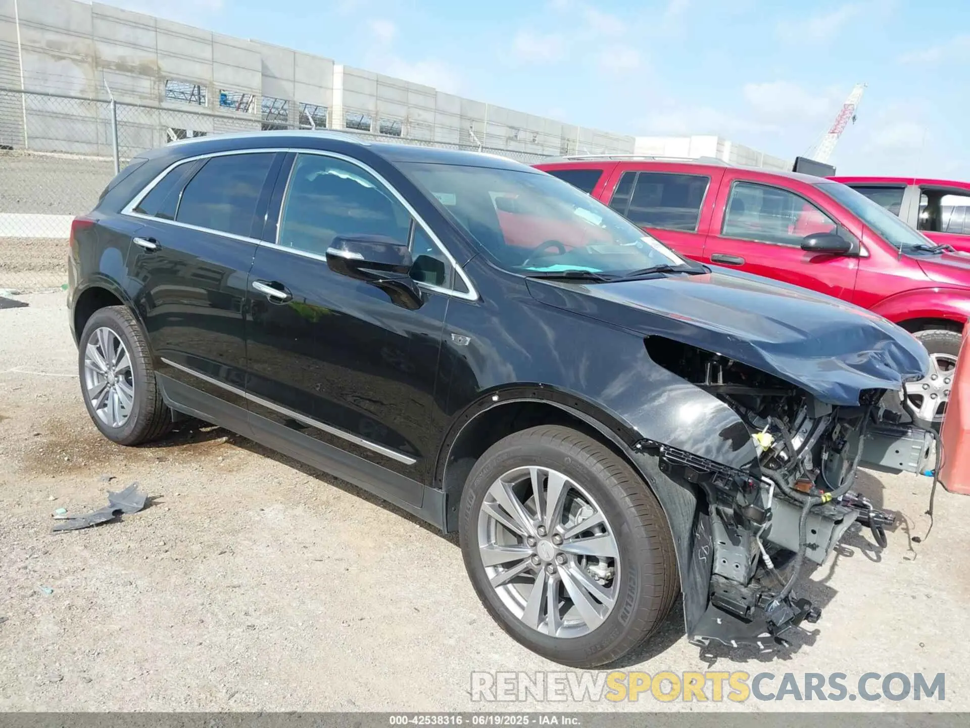 1 fotografías del automóvil dañado 1GYKNCRS8SZ110724 CADILLAC XT5 2025