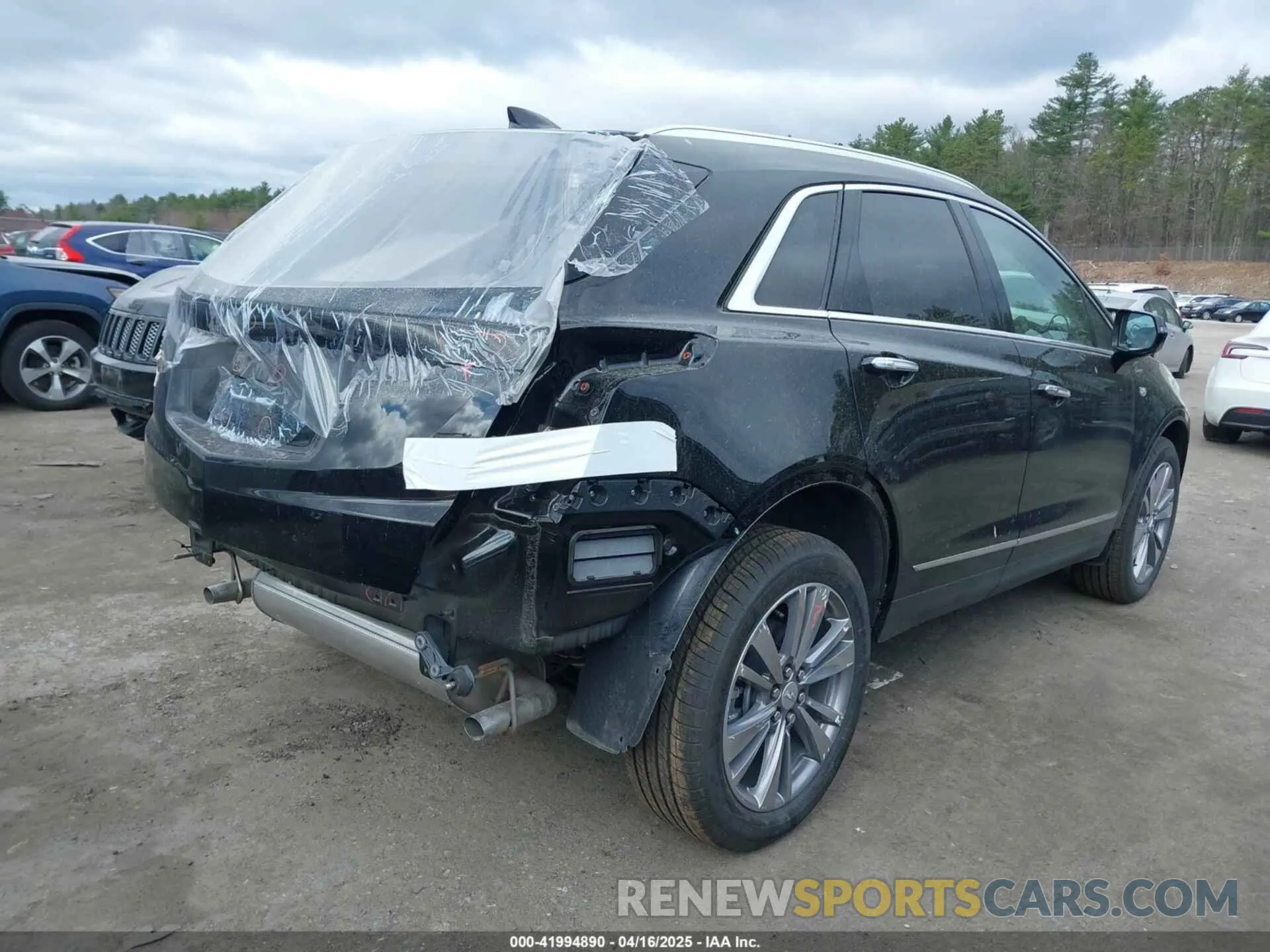 4 fotografías del automóvil dañado 1GYKNDRS2SZ114354 CADILLAC XT5 2025