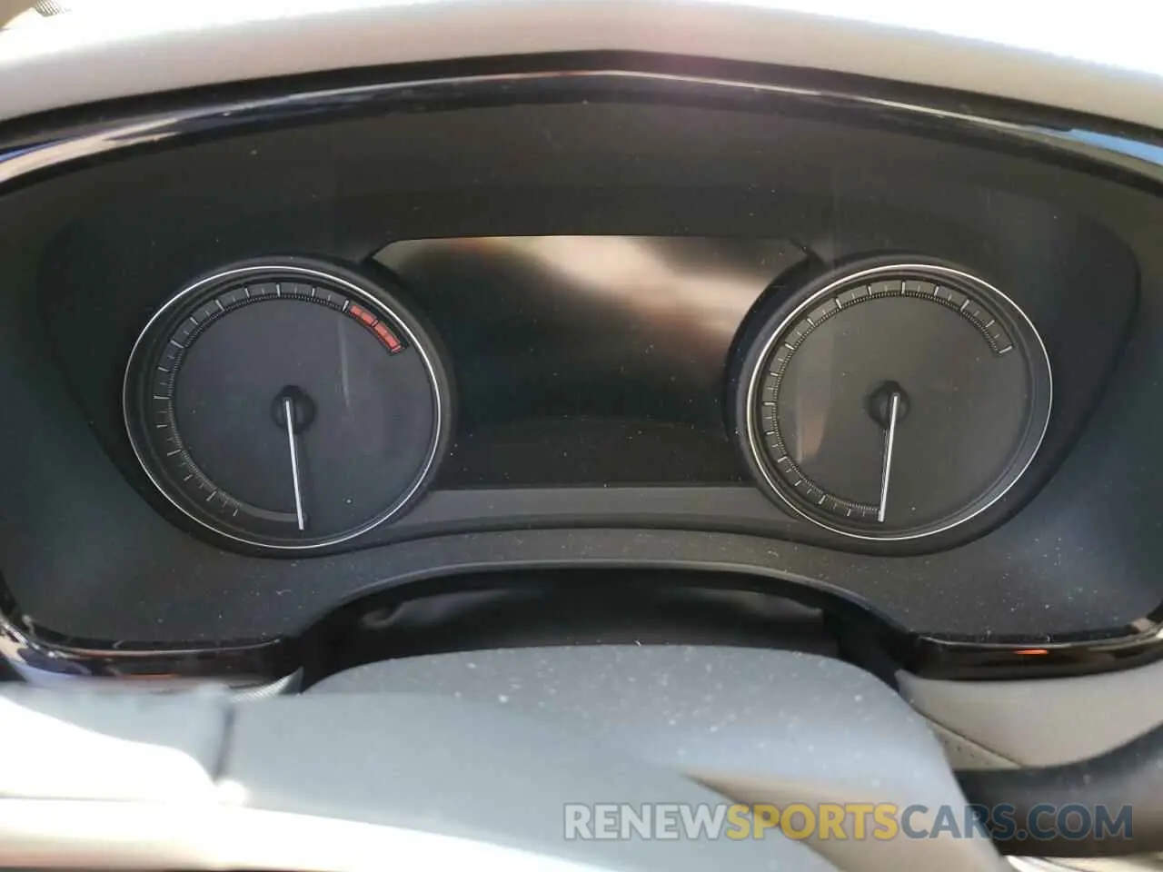 9 fotografías del automóvil dañado 1GYKNDRS8SZ103830 CADILLAC XT5 2025