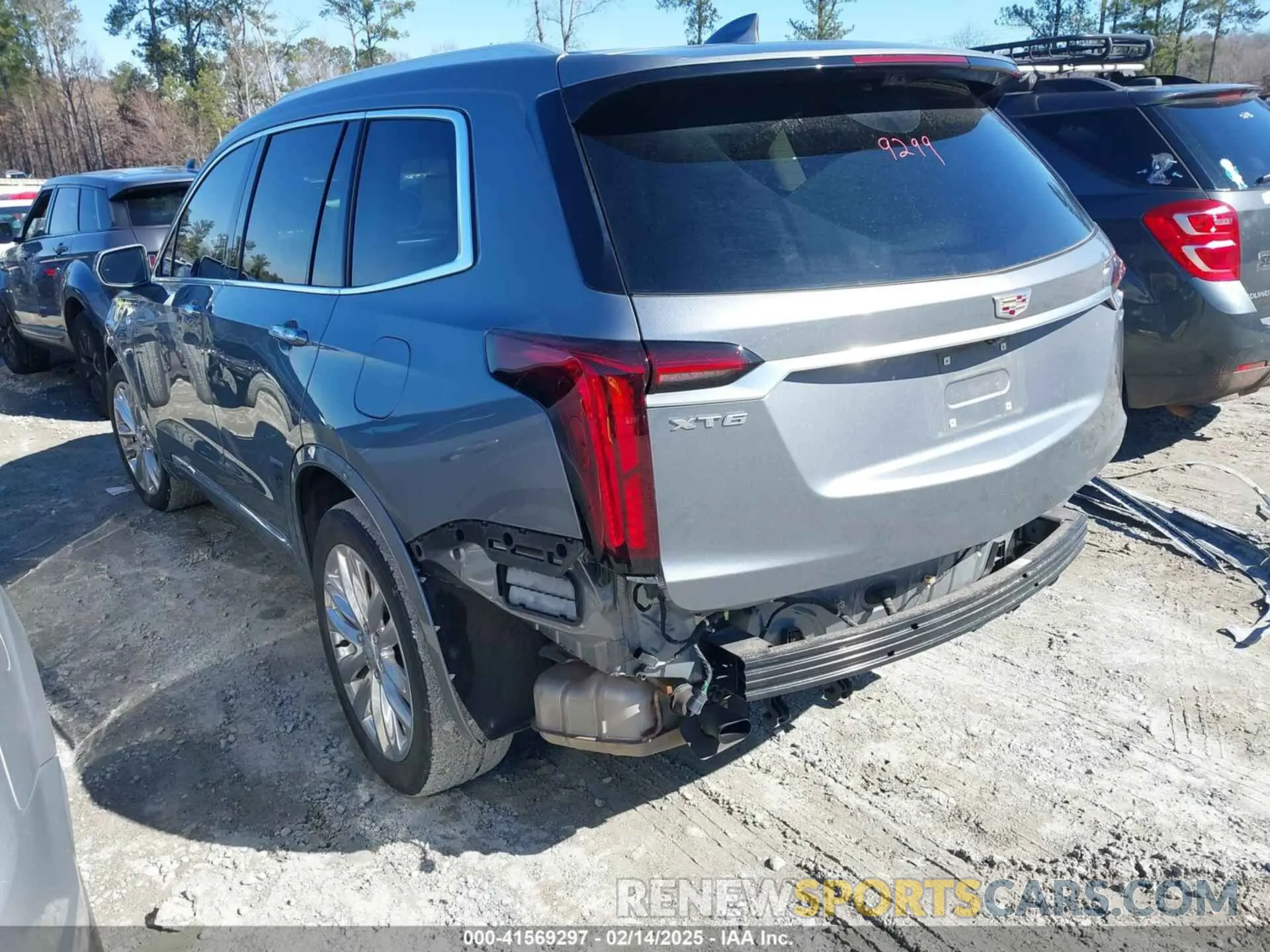 3 fotografías del automóvil dañado 1GYKPCRS3LZ137194 CADILLAC XT6 2020