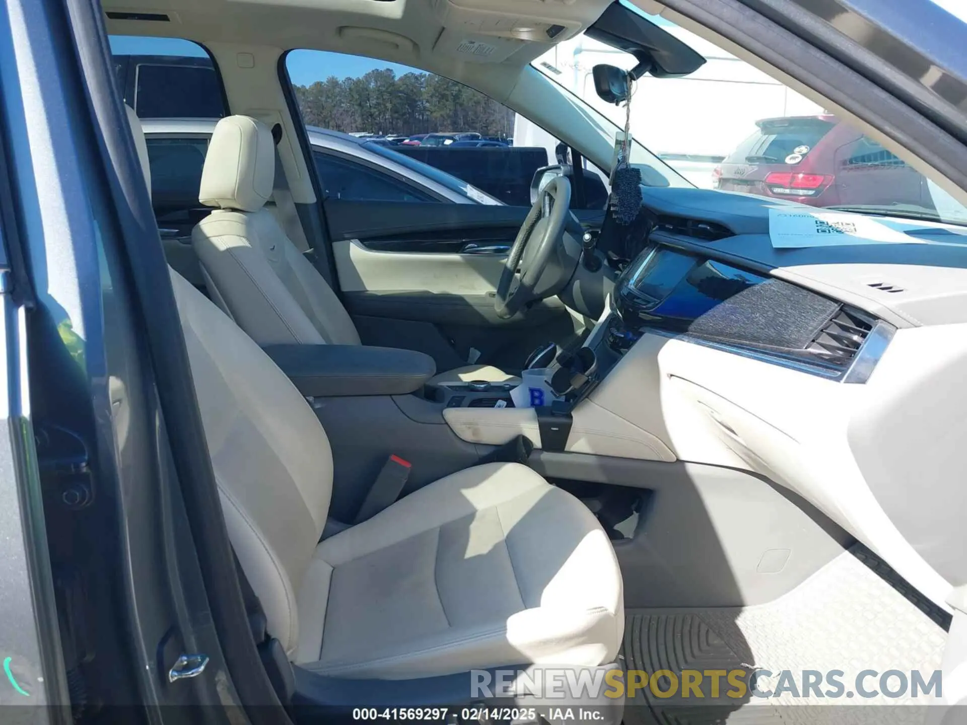 5 fotografías del automóvil dañado 1GYKPCRS3LZ137194 CADILLAC XT6 2020