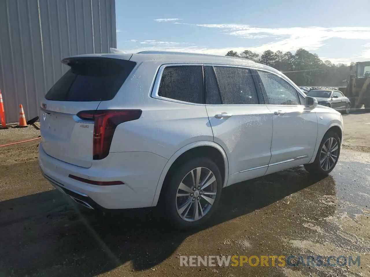 3 fotografías del automóvil dañado 1GYKPCRS5LZ184078 CADILLAC XT6 2020