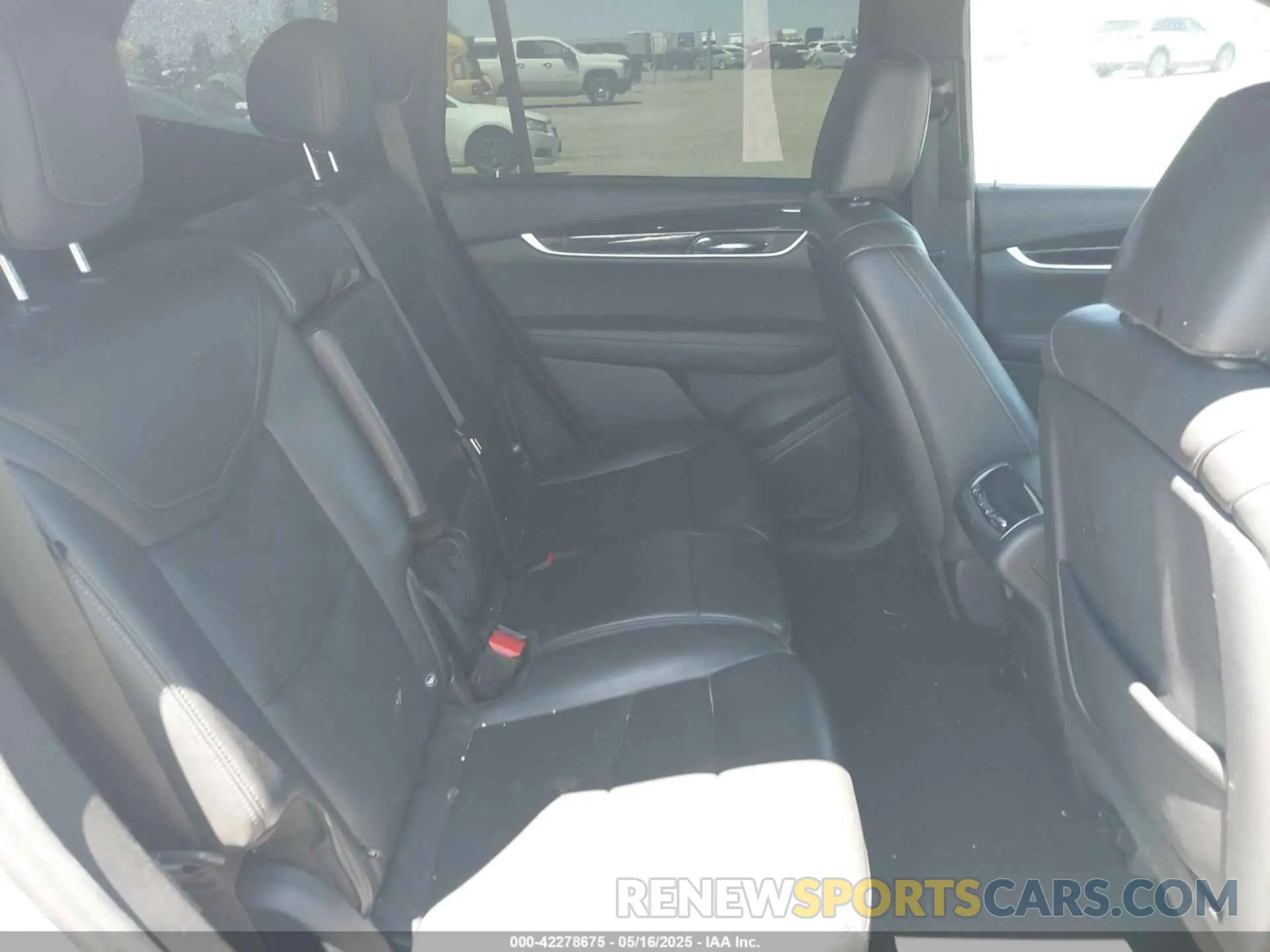 8 fotografías del automóvil dañado 1GYKPCRS7LZ104392 CADILLAC XT6 2020