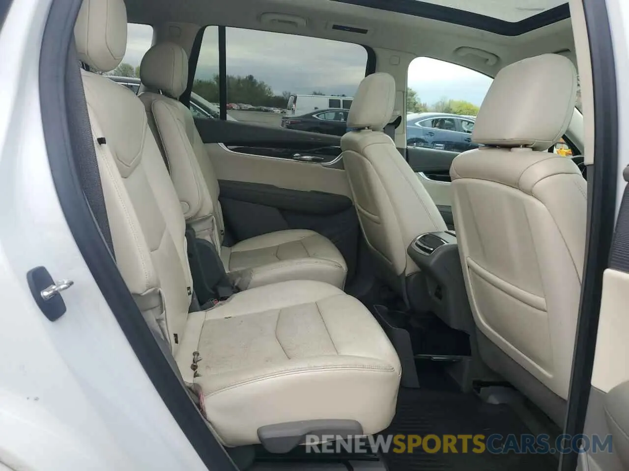 11 fotografías del automóvil dañado 1GYKPDRS0LZ135926 CADILLAC XT6 2020
