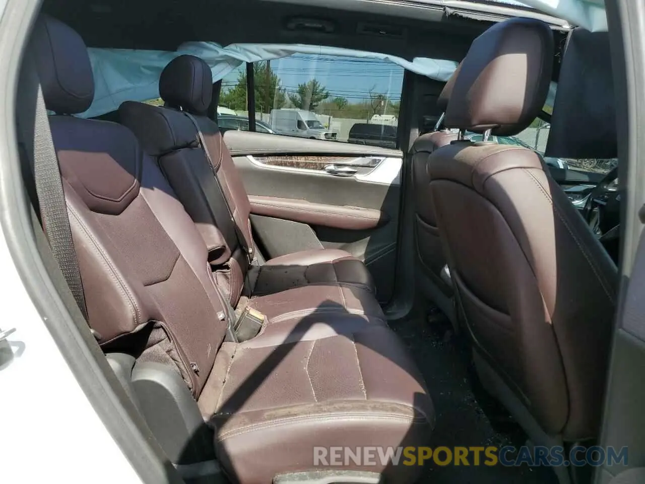11 fotografías del automóvil dañado 1GYKPDRS3LZ137783 CADILLAC XT6 2020