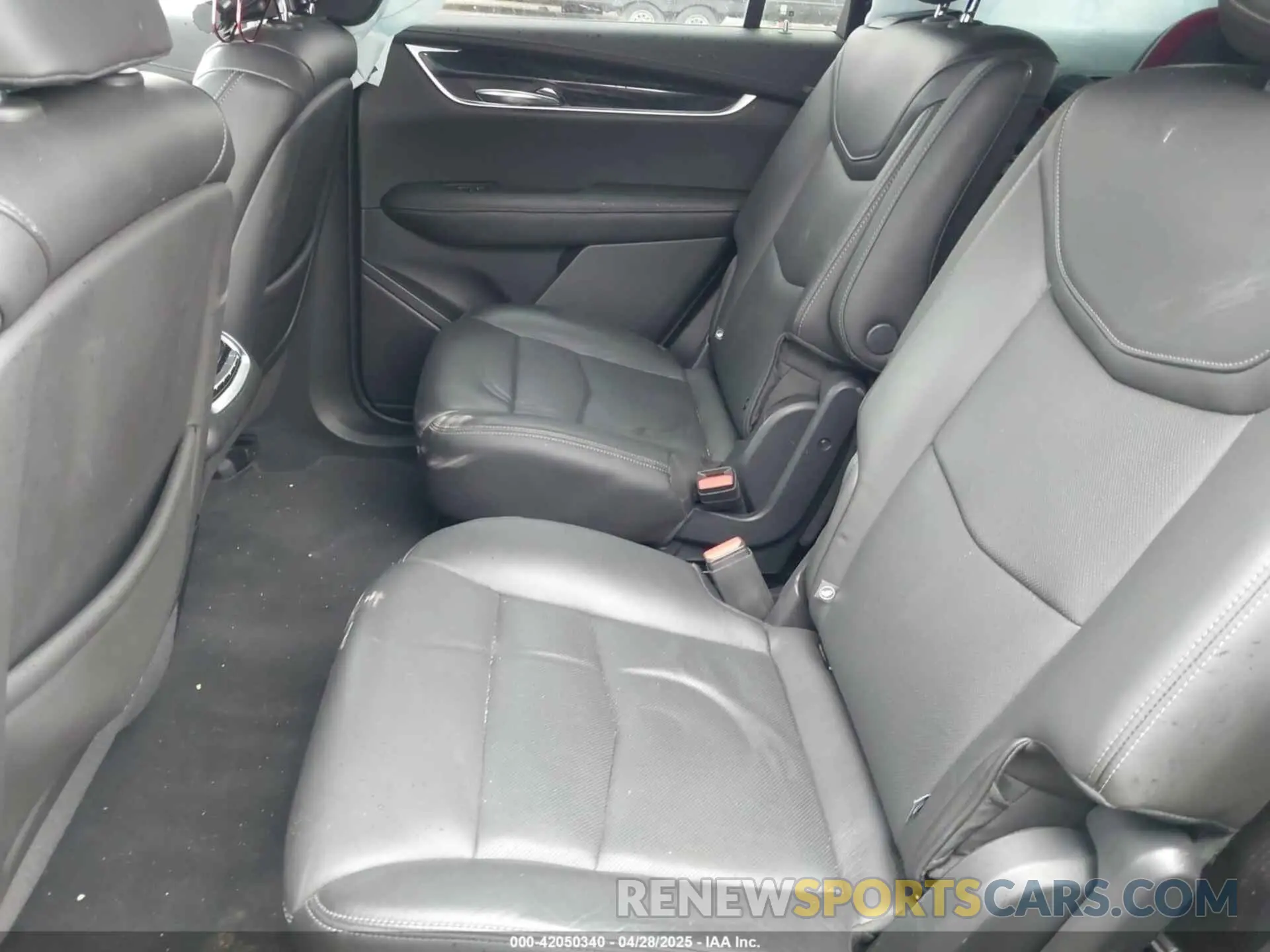 19 fotografías del automóvil dañado 1GYKPDRS4LZ107188 CADILLAC XT6 2020