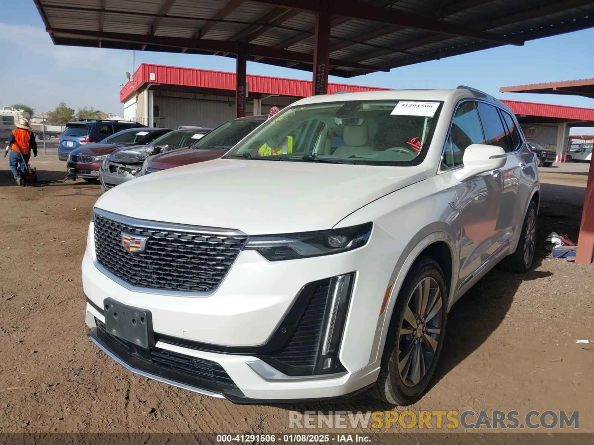 2 fotografías del automóvil dañado 1GYKPDRSXLZ236536 CADILLAC XT6 2020